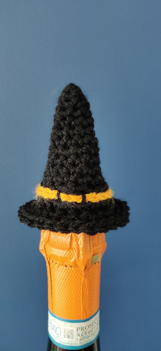 Mini Witch Hat Bottle Topper: Gothic Halloween Decor
