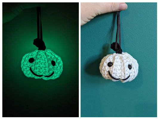 Glow in the Dark Mini Pumpkin with Face, Smiley White Pumpkin, Crochet Ornament, Halloween Decor, Autumn, Fall, Hanging Pumpkin Tree Decor