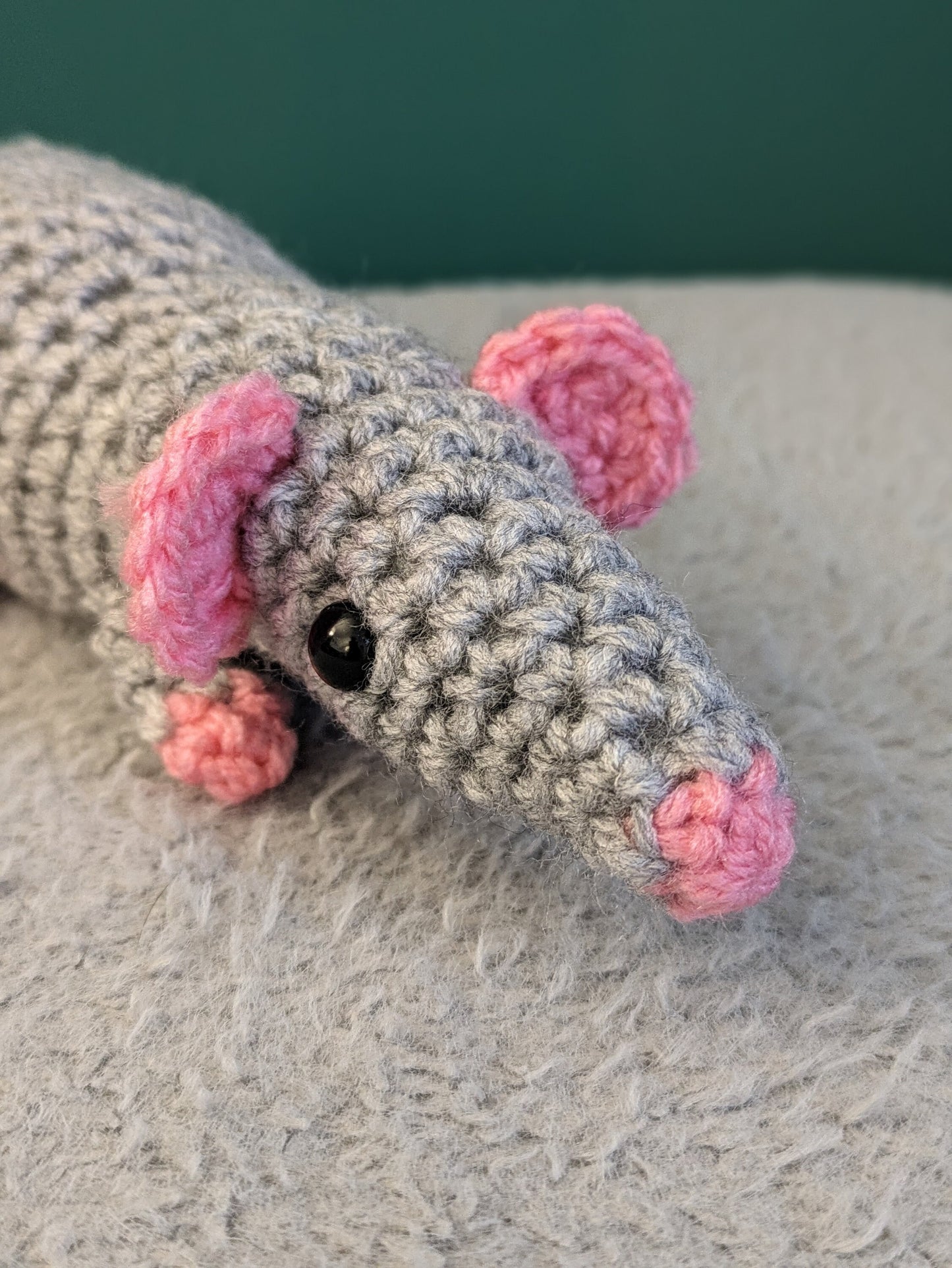 Crochet Pet Rat, Desk Buddy, Rat Lover Gift, Pink Rat Tail, Animal Plush, Personalised Pet Portrait, Memorial Keepsake Pet, Mouse, Rodent