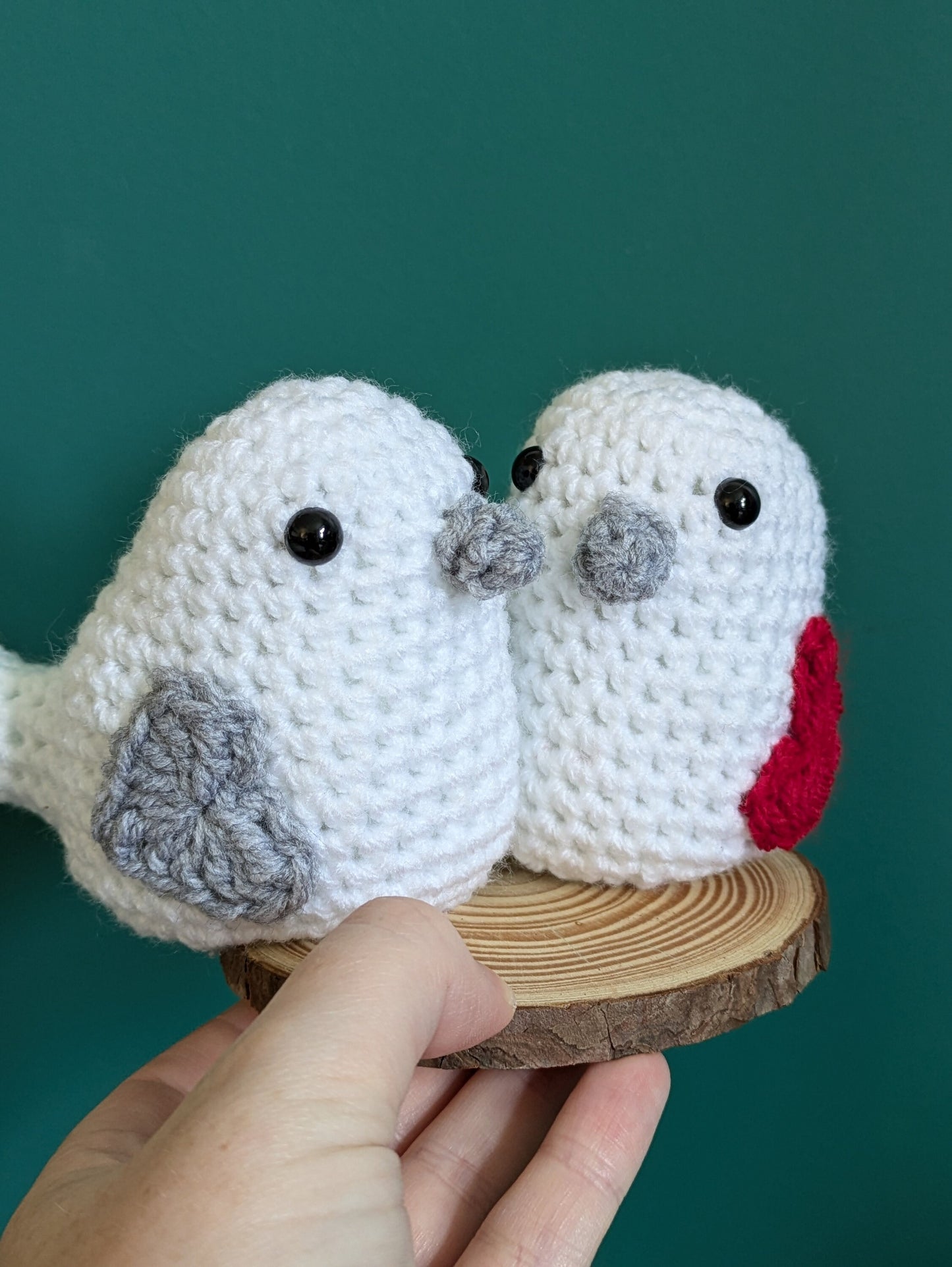 Love Bird Ornament, Wedding, Engagement, Anniversary, Valentine's Gift, LoveBird Decoration, Crochet Bird, Gift for Wife, Girlfriend, Couple