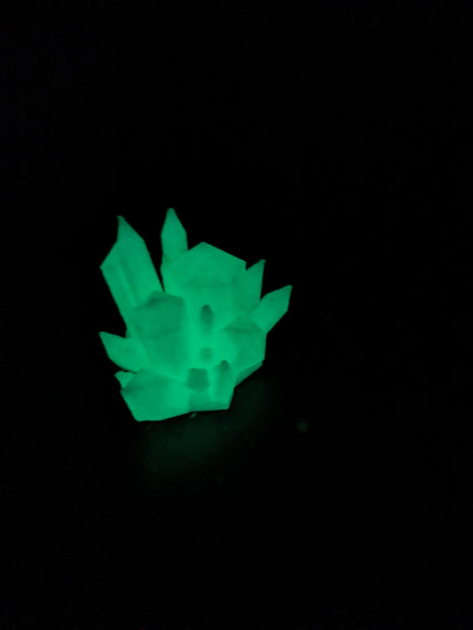 Glow in the Dark Crystal, White Crystal Formation, Gothic Ornament, Halloween Decoration, Green Gems, Light Up, 3D Printed Tiered Tray