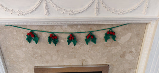 Crochet Christmas Holly Garland: Handmade Holiday Decoration