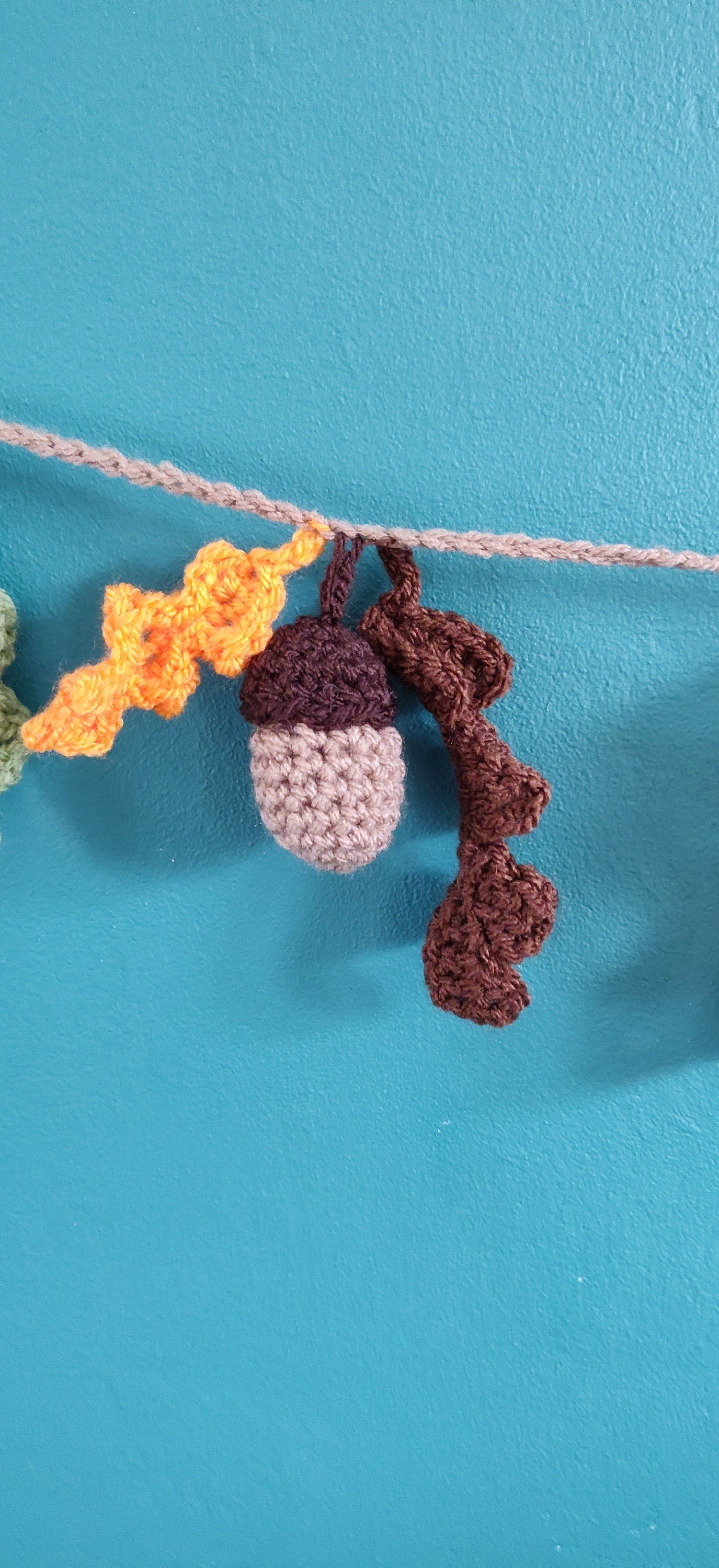 Autumn Leaf and Acorn Bunting, Autumn Garland, Acorn Ornaments, Acorn Home Decor, Autumn Decorations, Autumn Aesthetic, Autumn Leaf Garland