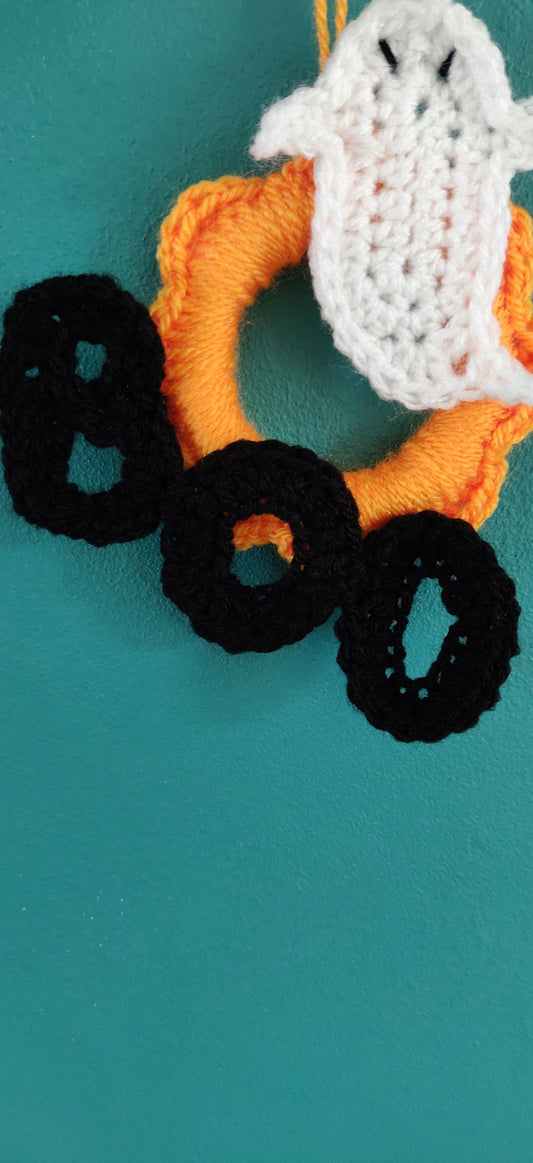 Halloween Mini Wreath, Spooky Ghost Decoration, Boo Decoration, Halloween Wall Hanging, Orange Halloween Wreath, Orange and Black Decoration