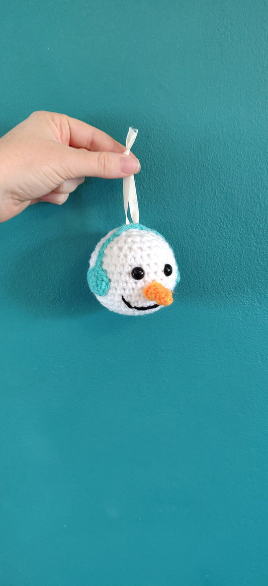 Crochet Snowman Ornament: Christmas Tree Bauble