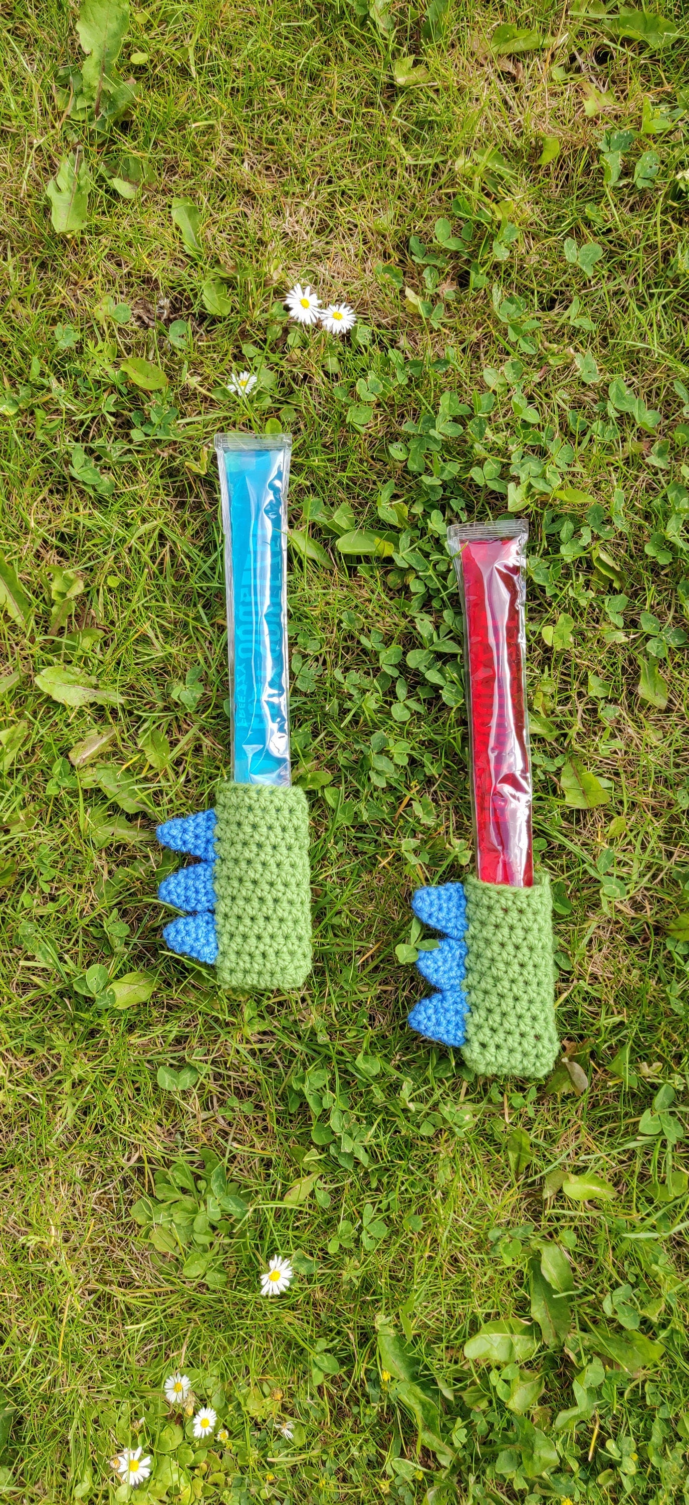 Dinosaur Ice Pop Holder, Dinosaur Gift, Summer Gift, Popsicle Holder, Cold Hand Dinosaur, Crochet Green Dinosaur, Summer Party Favours