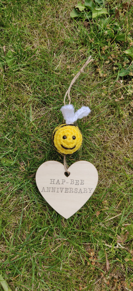Retirement Bee Gift: Hap-bee Wooden Hanging Sign Keepsake