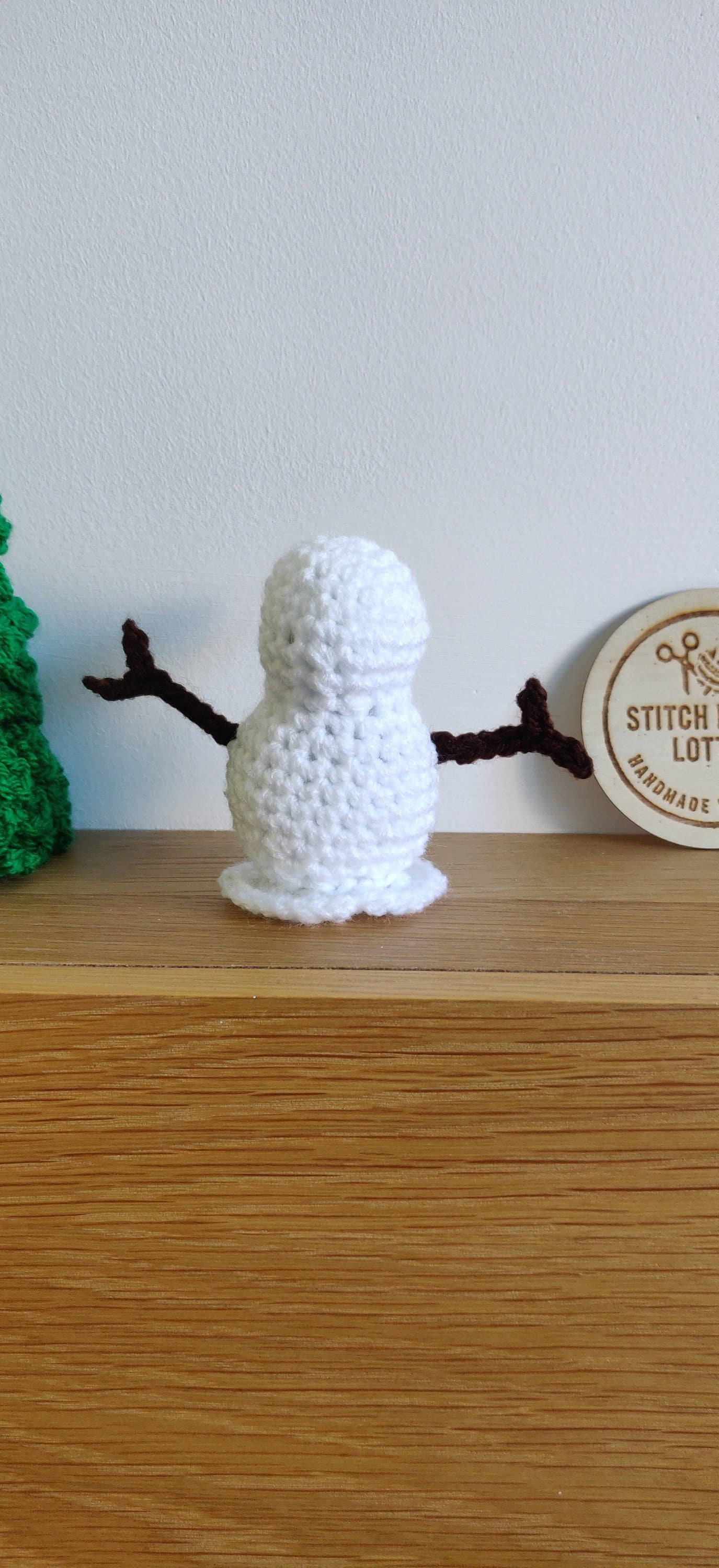 Crochet Snowman Figure: Christmas Plush Decoration