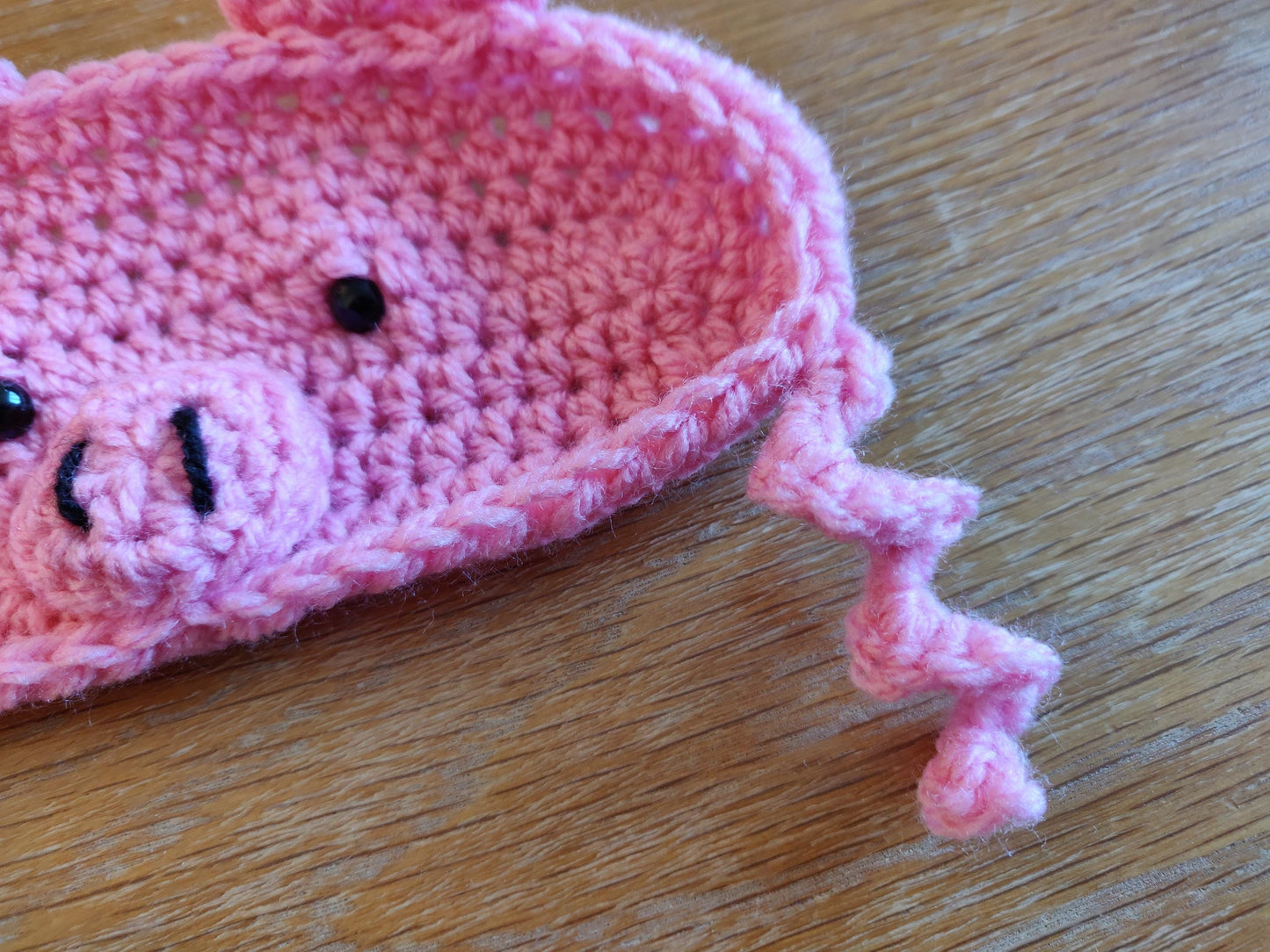 Crochet Glasses Tray, Pink Pig Bear Glasses Holder, Cute Piglet Gift for Glasses Wearer kids, Pig lover, Animal Glasses Accessories, Case