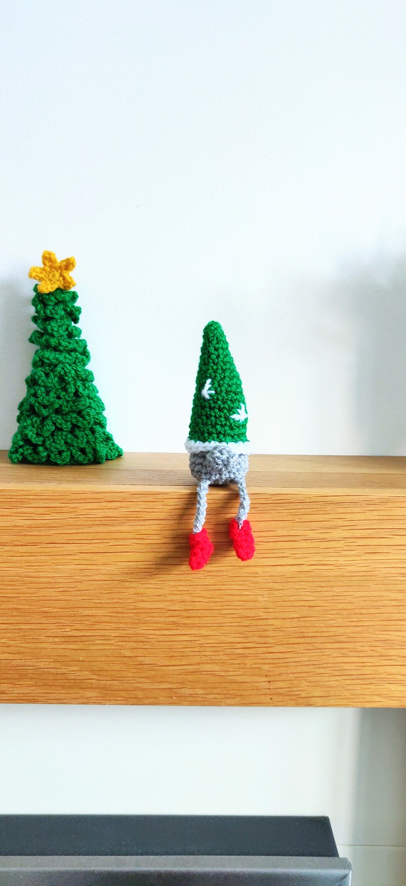 Set of Three Mini Gnomes, Gonk Christmas Decoration, Elf Shelf Sitter, Shelf Buddy, Gnome Figurine, Pink Gnome Gift, Red and Green Gonk