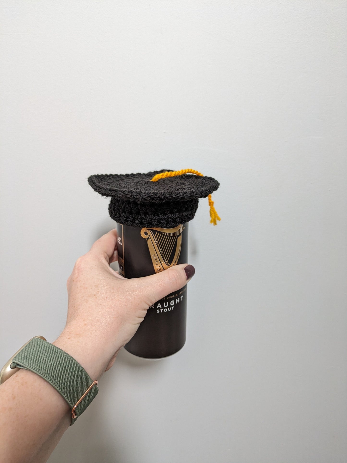 Graduation Cap Bottle Topper, Graduation Gift, Crochet Mortarboard Gift, Graduation Gift for Her, Grad Gift for Him, Grad Card