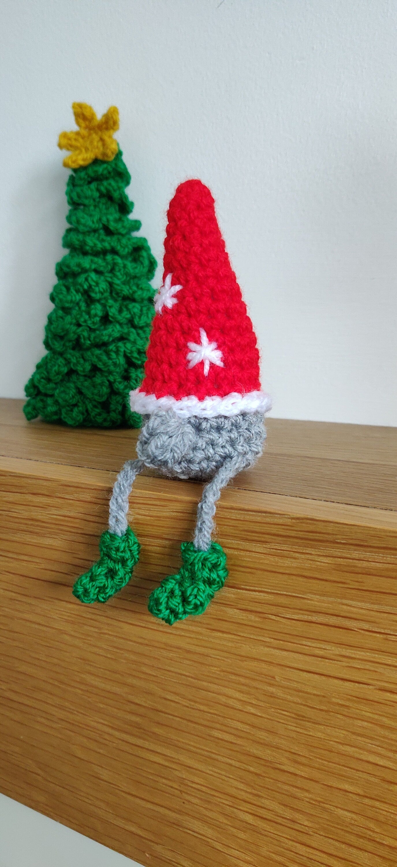 Set of Three Mini Gnomes, Gonk Christmas Decoration, Elf Shelf Sitter, Shelf Buddy, Gnome Figurine, Pink Gnome Gift, Red and Green Gonk