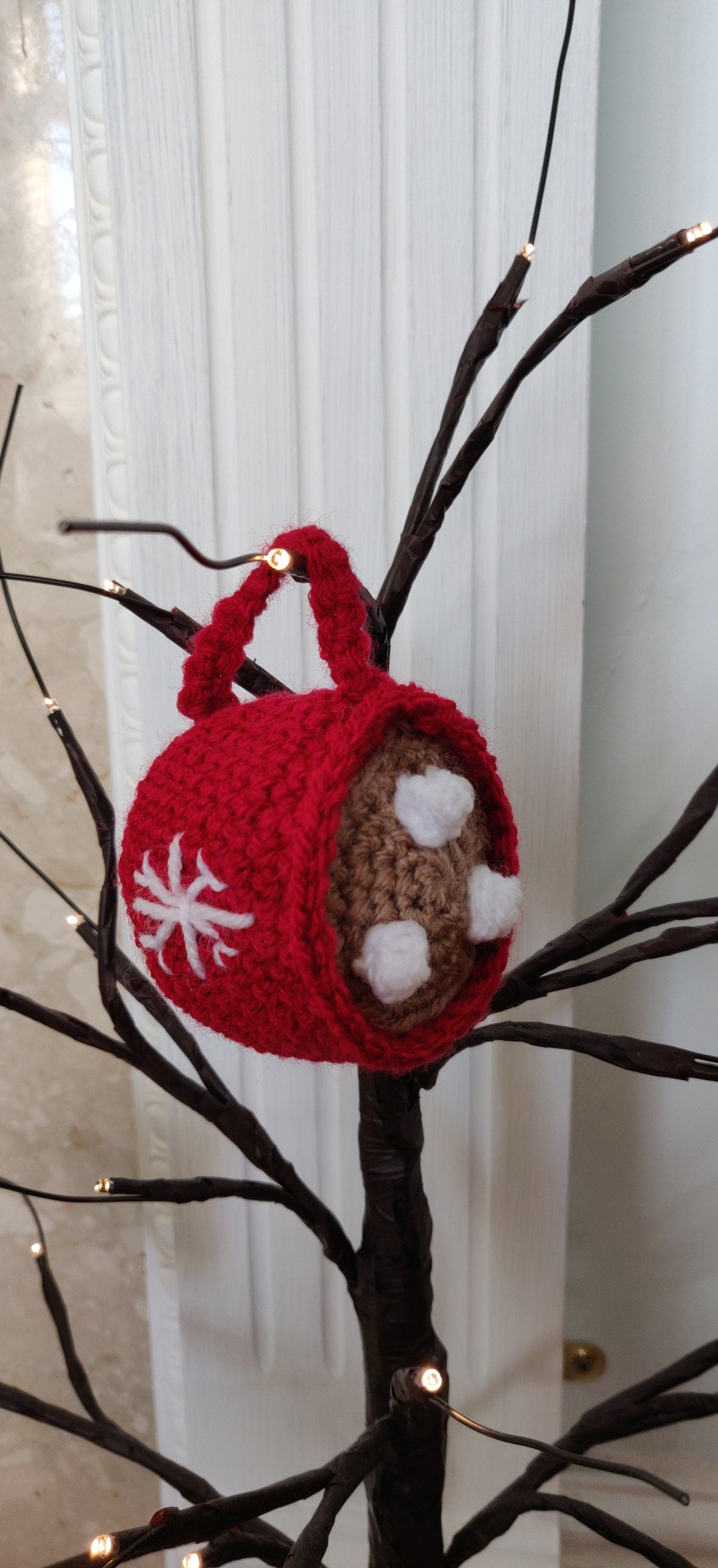 Crochet Hot Chocolate Mug, Hot Cocoa Station Decorations, Christmas Tree Decor, Chocolate Lovers Gift, Christmas Shelf Sitter Mug Ornament