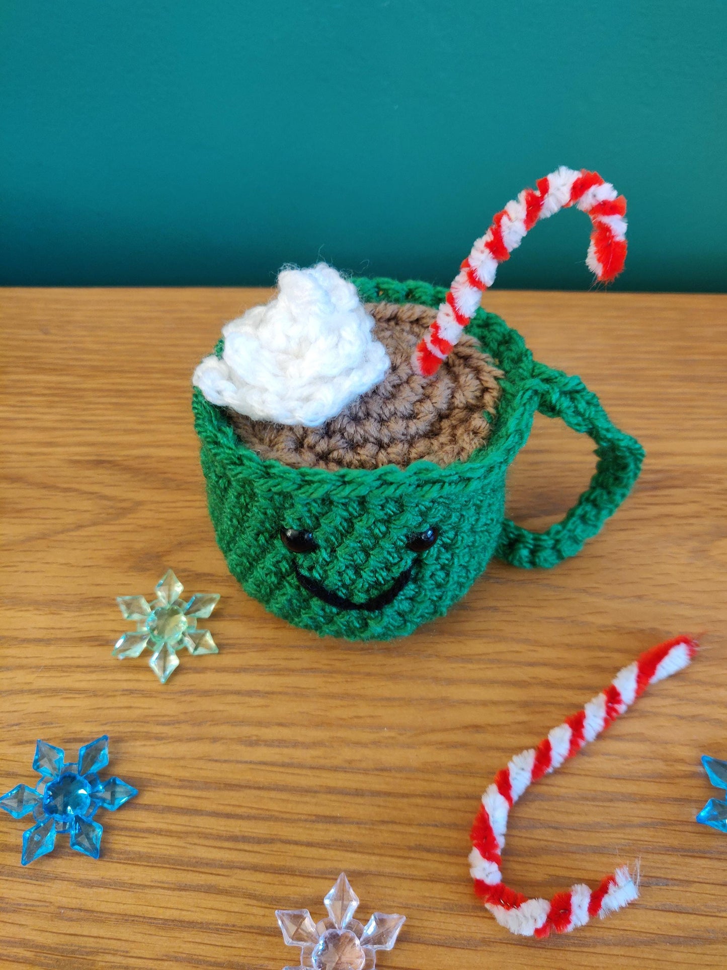 Crochet Hot Chocolate Mug, Hot Cocoa Station Decorations, Christmas Tree Decor, Chocolate Lovers Gift, Christmas Candy Cane Mug Ornament