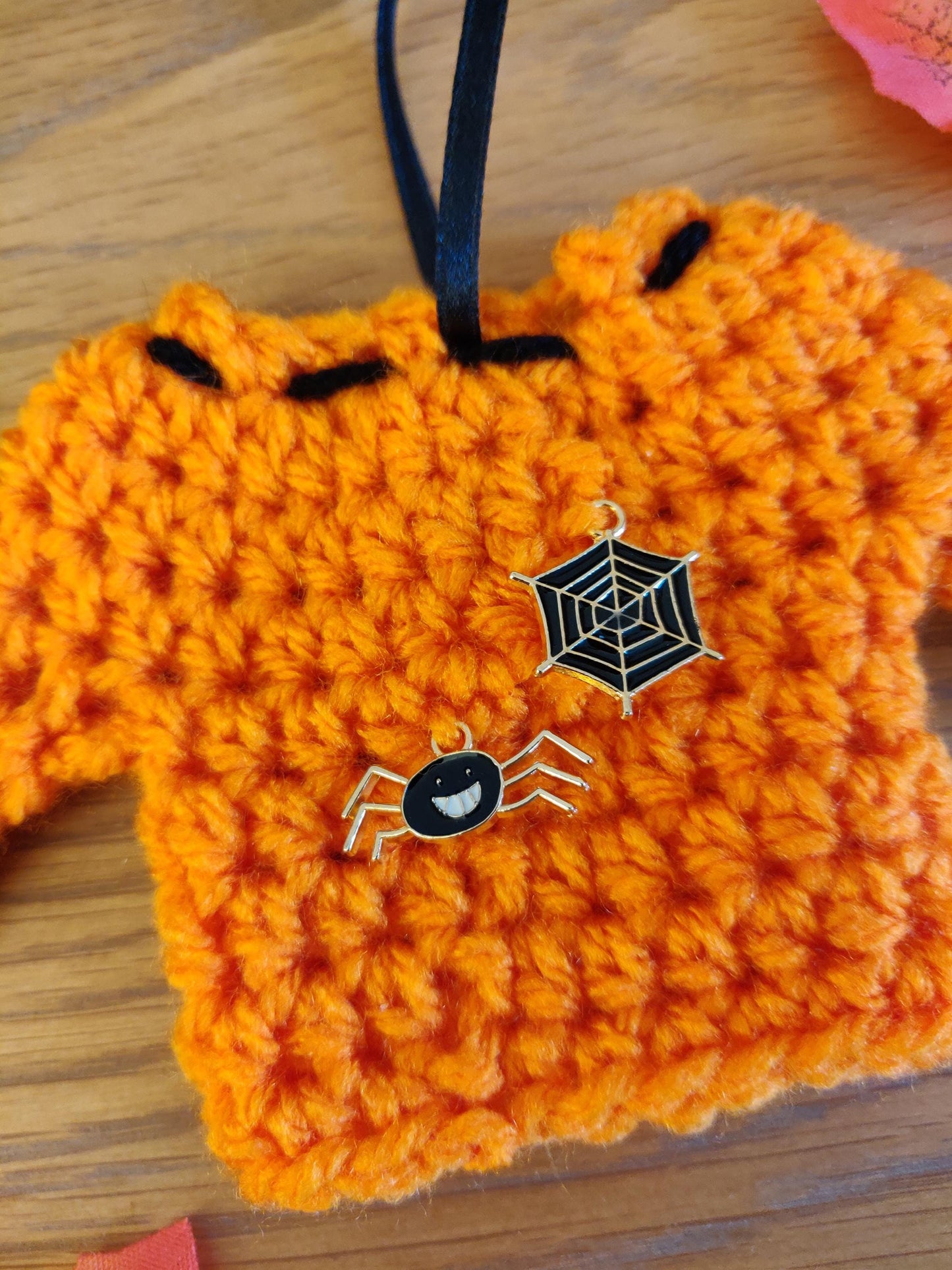 Halloween Jumper Hanging Decoration,  Mini Fall Sweatshirt, Halloween Dec, Orange Halloween Tree Dec, Halloween Fun Gift, Spooky Season