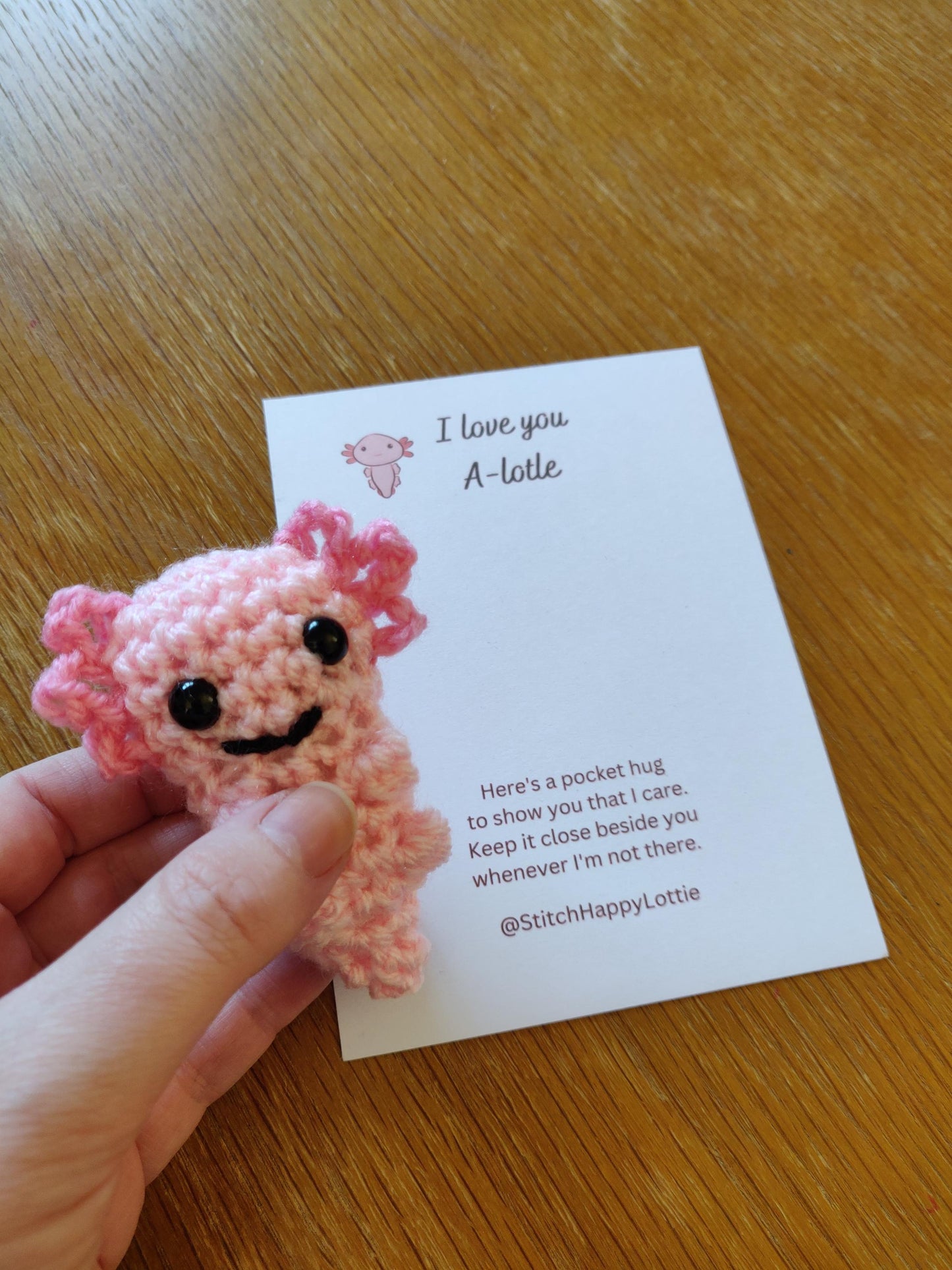 I Love you Alotle, Pocket Hug Token, Positive Gift Card, Crochet Axolotl, Mini Axolotl Gift, Birthday Present, Anniversary Fun Card, Anxiety