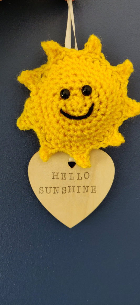 Hello Sunshine Door Hanger, Summer Hanging Decoration, Hello Sunshine Sign, Tiered Tray Decor, Yellow Sunshine Art, Nursery Sunshine Gift
