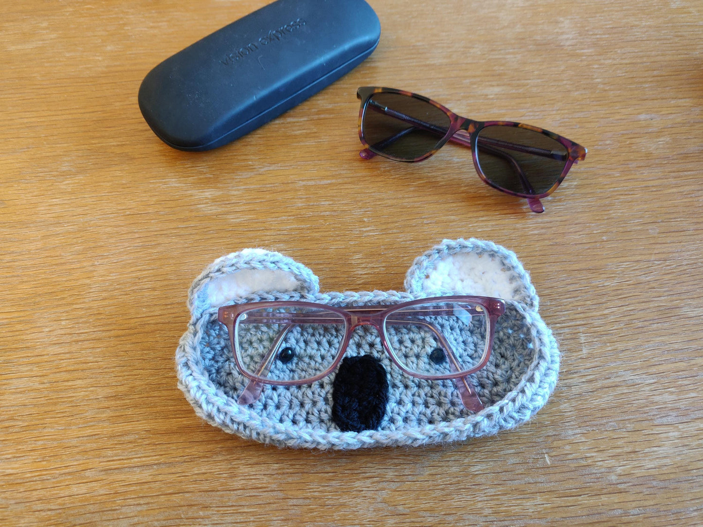 Crochet Glasses Tray, Koala Bear Glasses Holder, Cute Koala Gift, Gift for Glasses Wearer kids, Panda Lover Animal Glasses Accessories, Case