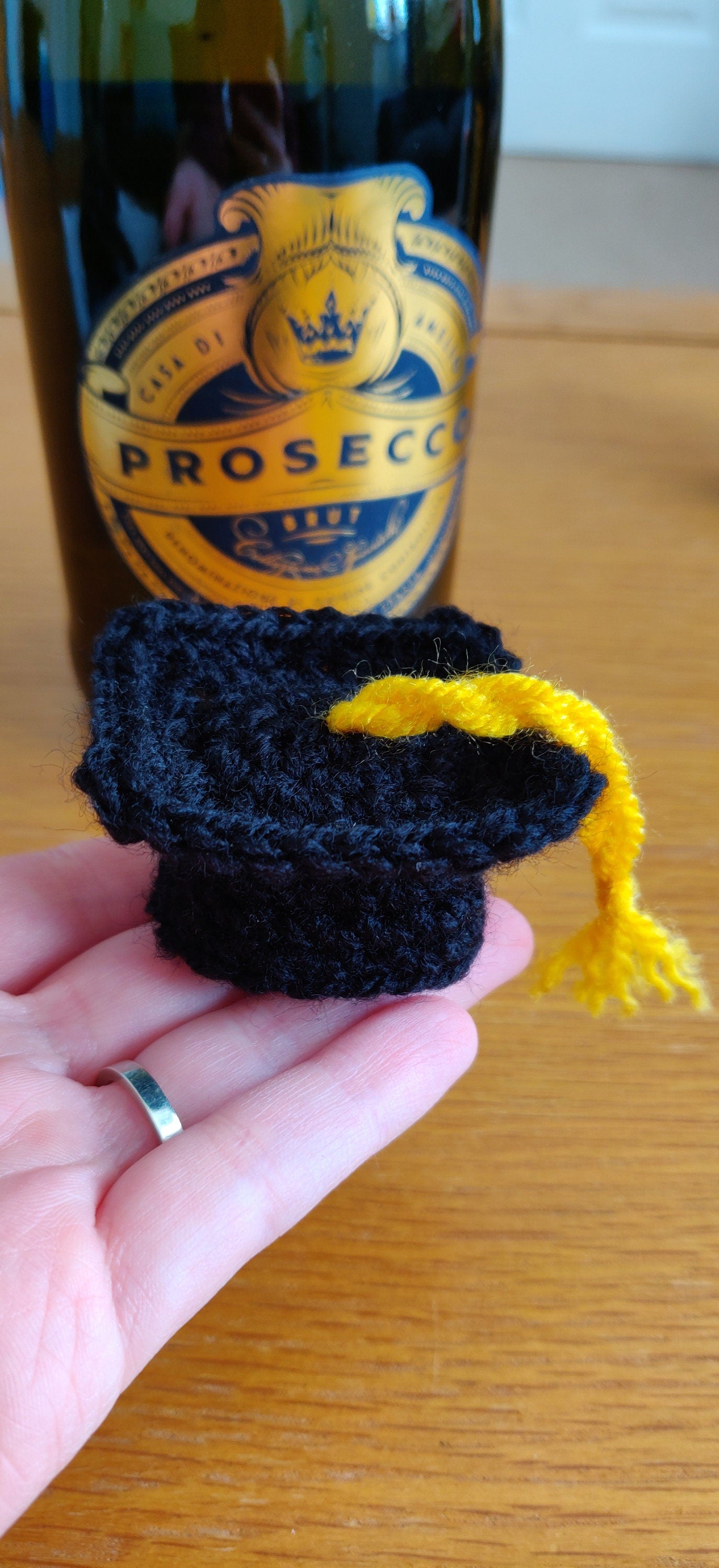 Crochet Graduation Cap Bottle Topper: Mortarboard Gift