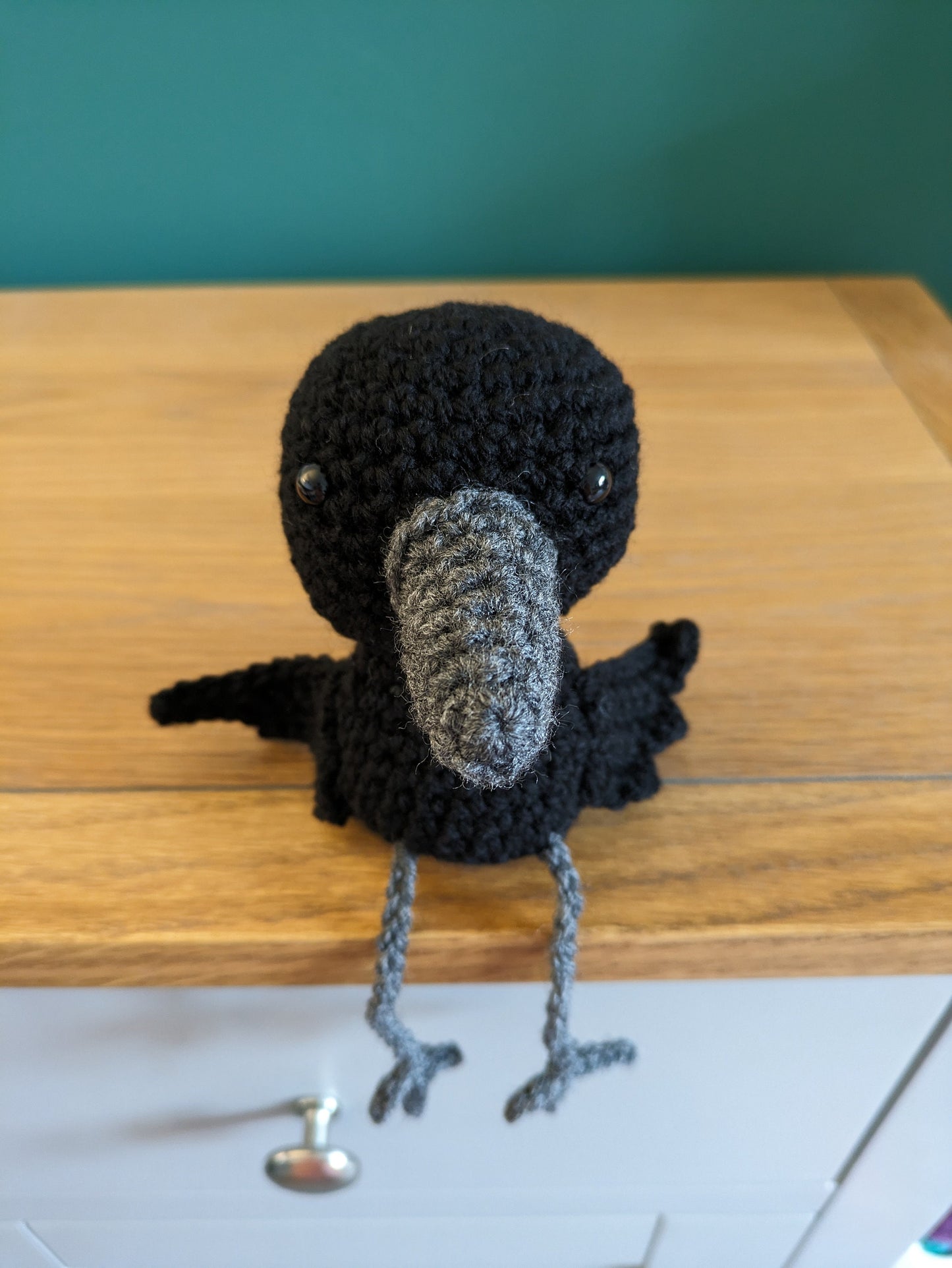 Crochet Raven Figurine, Crow Ornament, Halloween Decoration, Jackdaw Bird, Gothic Birthday Gift, Black Bird, Home Decor