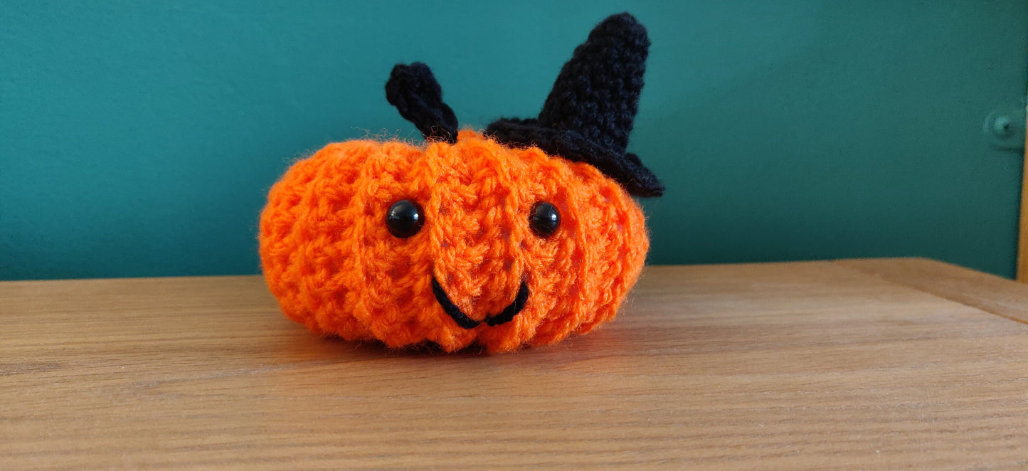 Witch Pumpkin Halloween Decorations, Crochet Pumpkin with Witches Hat, Witch Decorations, Pumpkin Decor, Witchy Decor, Witch Hat Gift