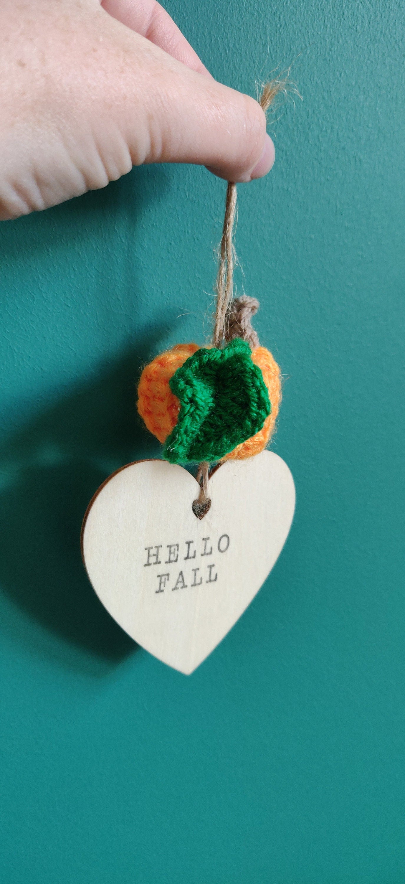 Hello Fall Heart Sign with Crochet Pumpkin, Personalized Decoration