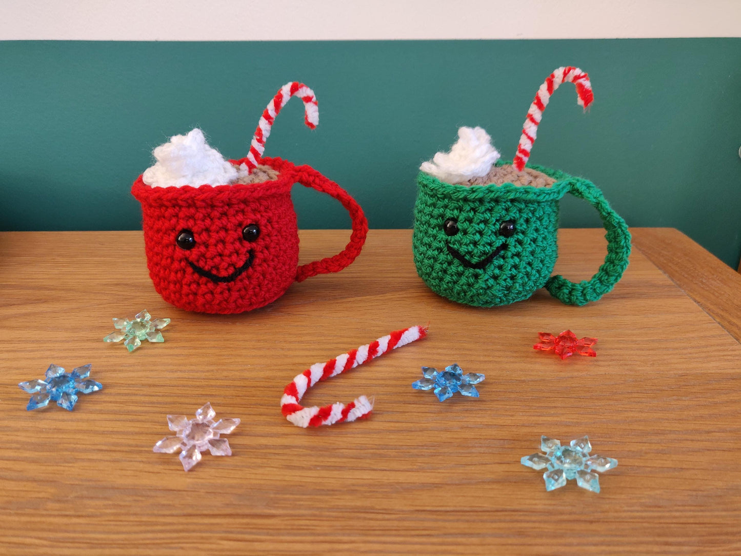 Crochet Hot Chocolate Mug, Hot Cocoa Station Decorations, Christmas Tree Decor, Chocolate Lovers Gift, Christmas Shelf Sitter Mug Ornament