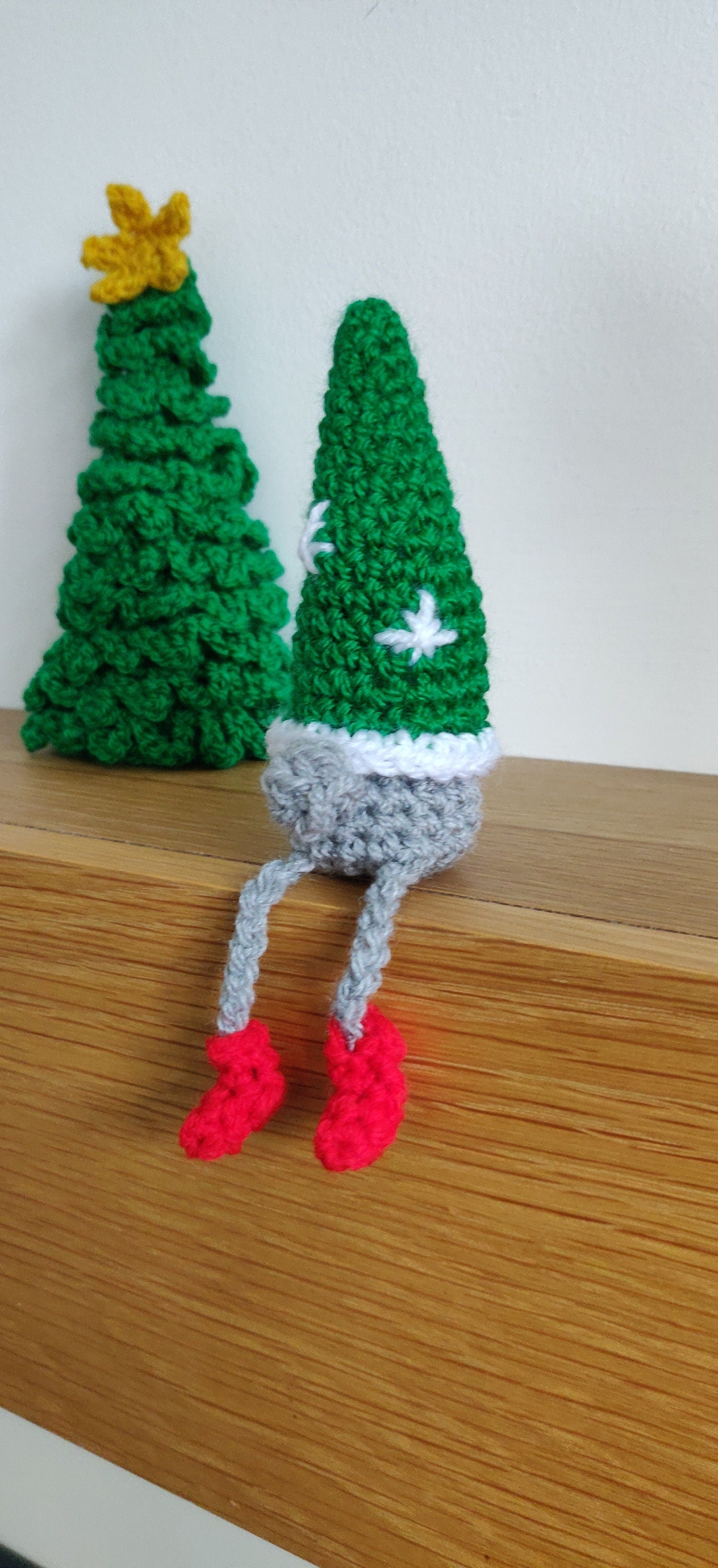 Set of Three Mini Gnomes, Gonk Christmas Decoration, Elf Shelf Sitter, Shelf Buddy, Gnome Figurine, Pink Gnome Gift, Red and Green Gonk