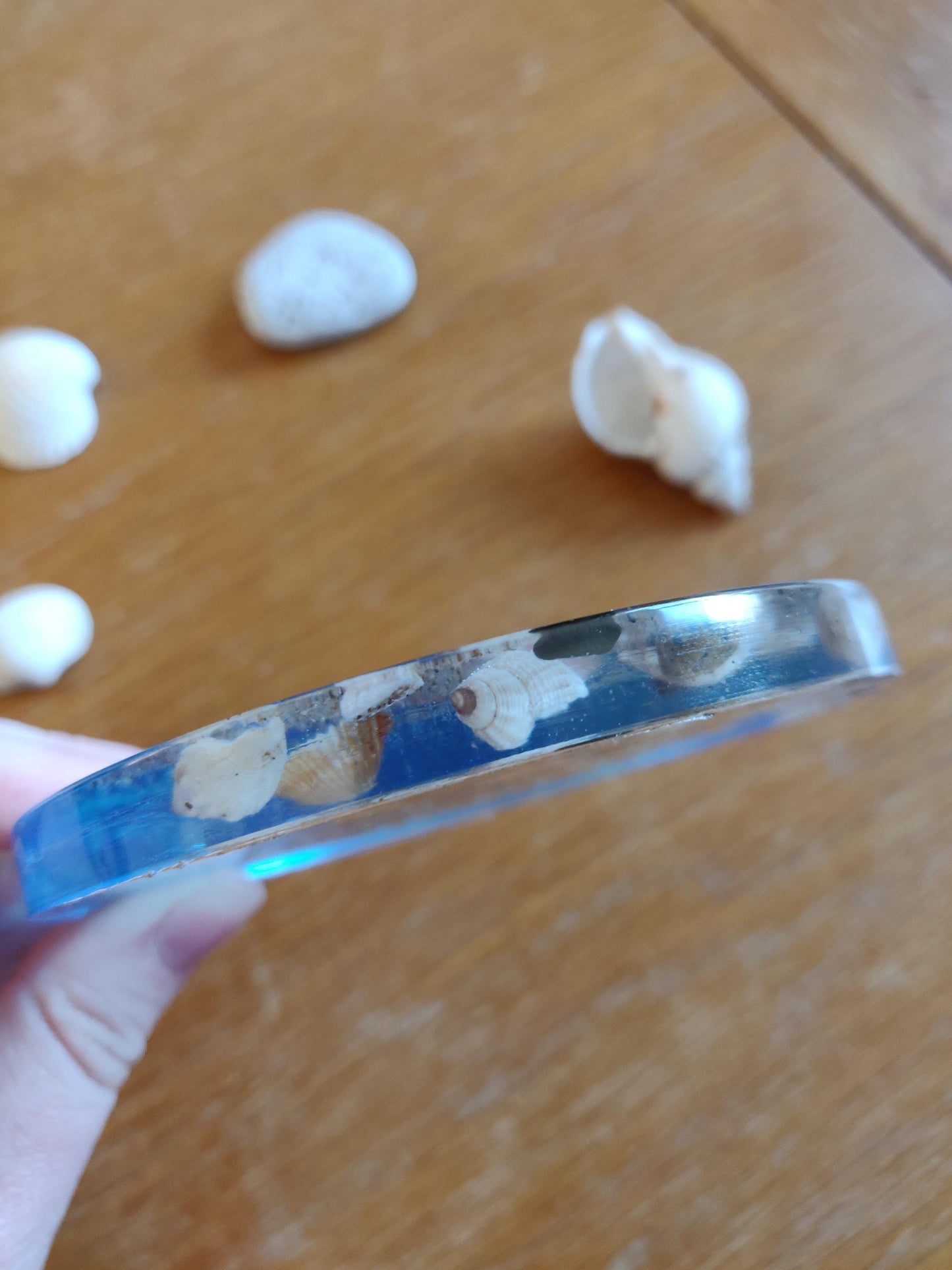 Seashell Resin Coaster for Beach Lovers, Beach House Decor, Ocean Inspired Handmade Coaster with Real Shells and Sand, Mini Shells