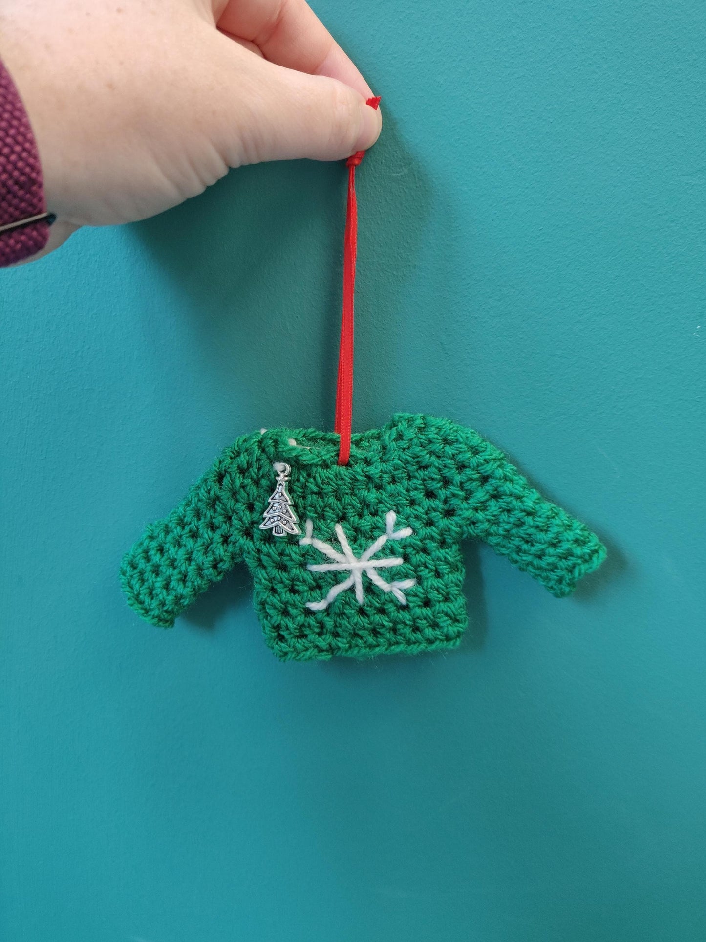 Christmas Jumper Hanging Decoration, Mini Ugly Xmas Sweatshirt, Xmas Charms, Red & Green Tree Dec, Fun Gift, Secret Santa,