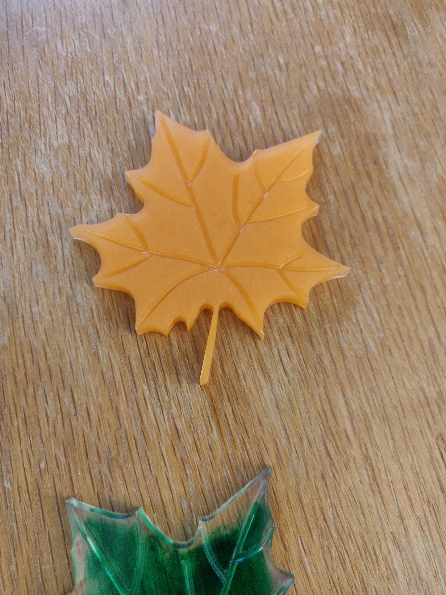 Autumn Leaf Resin Coaster, Maple Leaf Decor, Green, Orange, Brown Leaf Coaster Set, Unique Fall Coaster Set, Housewarming, Thanksgiving