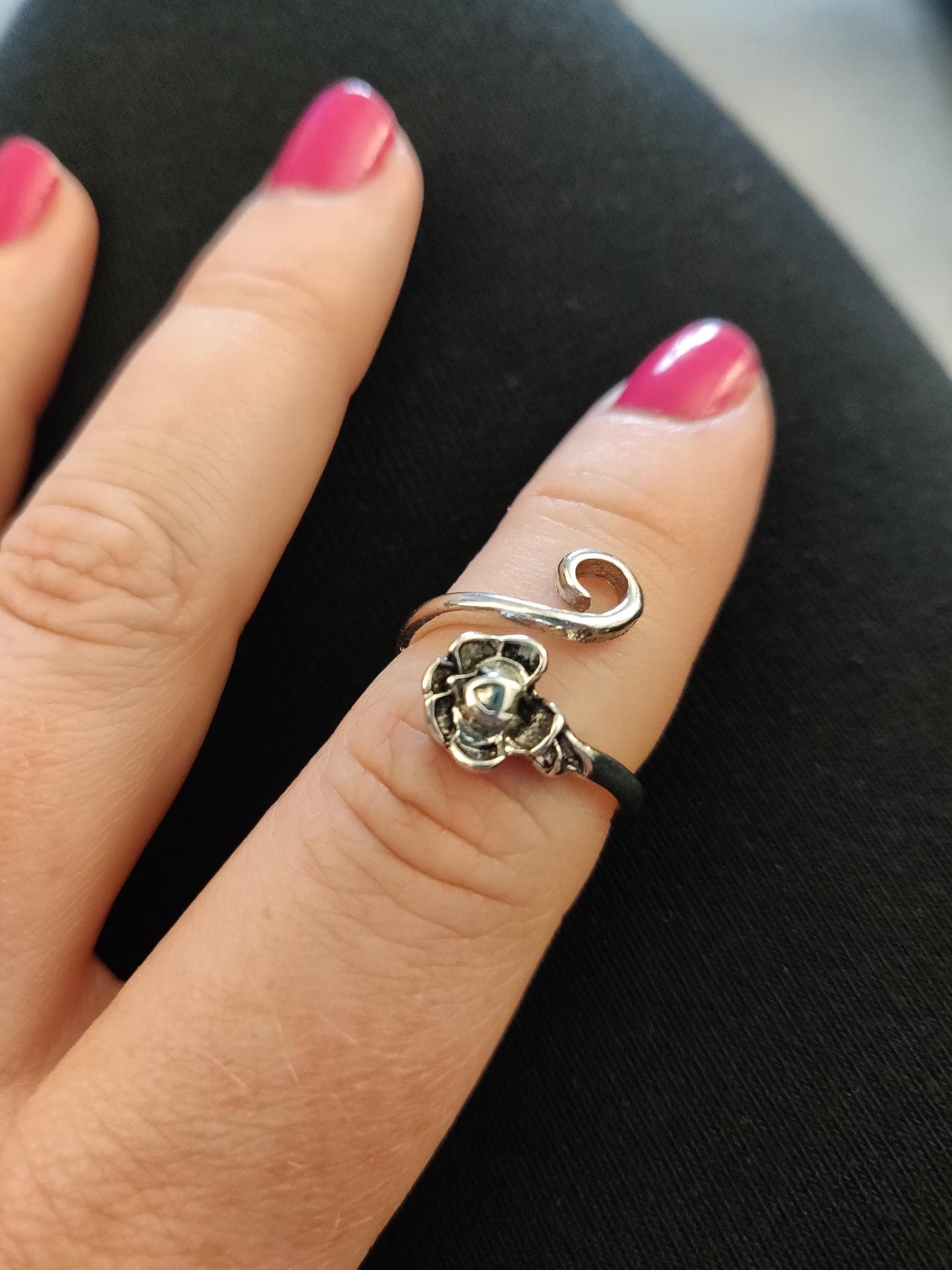 Crochet Tension Ring, Cat Adjustable Ring, Crochet Lovers Gift, Crochet Accessories, Cat Silver Jewellery, Unique Statement Ring, Yarn Guide