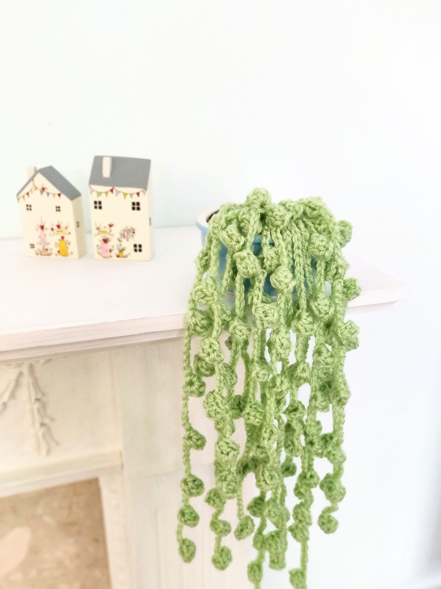 Crochet String of Pearl Plant, Artificial Trailing Plant, Artificial Houseplant, Artificial Hanging Plant, Plant Gift, Fake Plant in Pots