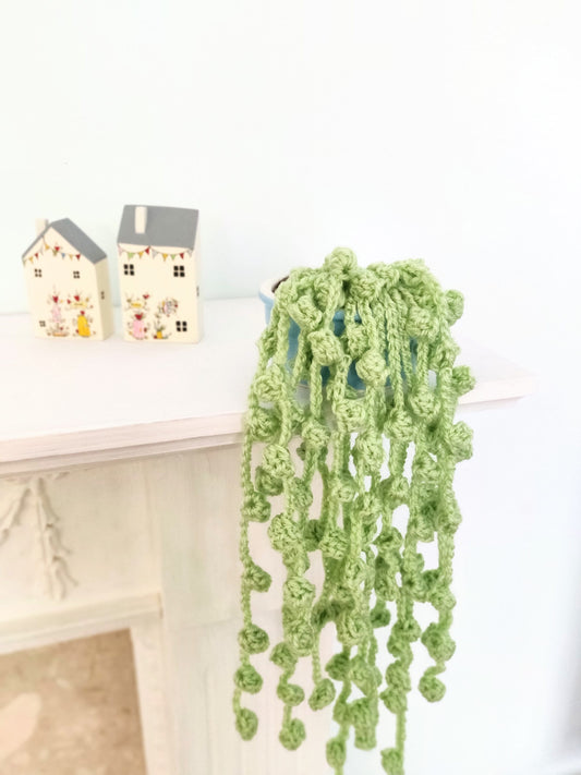 Crochet String of Pearl Plant, Artificial Trailing Plant, Artificial Houseplant, Artificial Hanging Plant, Plant Gift, Fake Plant in Pots