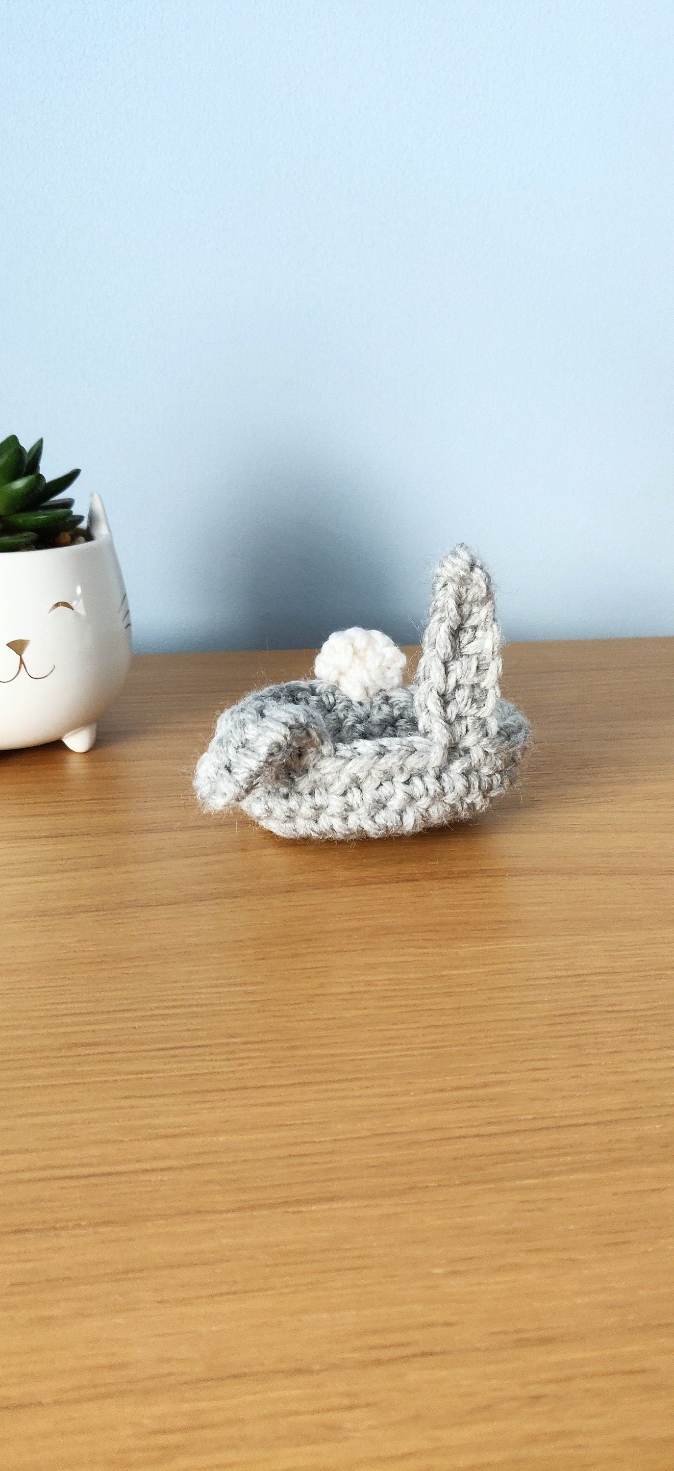 Rabbit Trinket Dish, Crochet Bunny Ring Dish, Ring Holder, Ring Tray, Jewellery Holder, Gifts for Her, Mother's Day Gift, Animal Ring Dish,