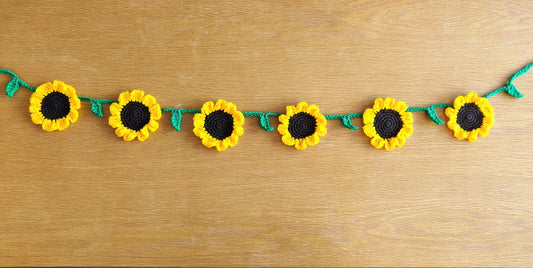 Crochet Sunflower Garland: Yellow Flower Bunting, Summer Decor