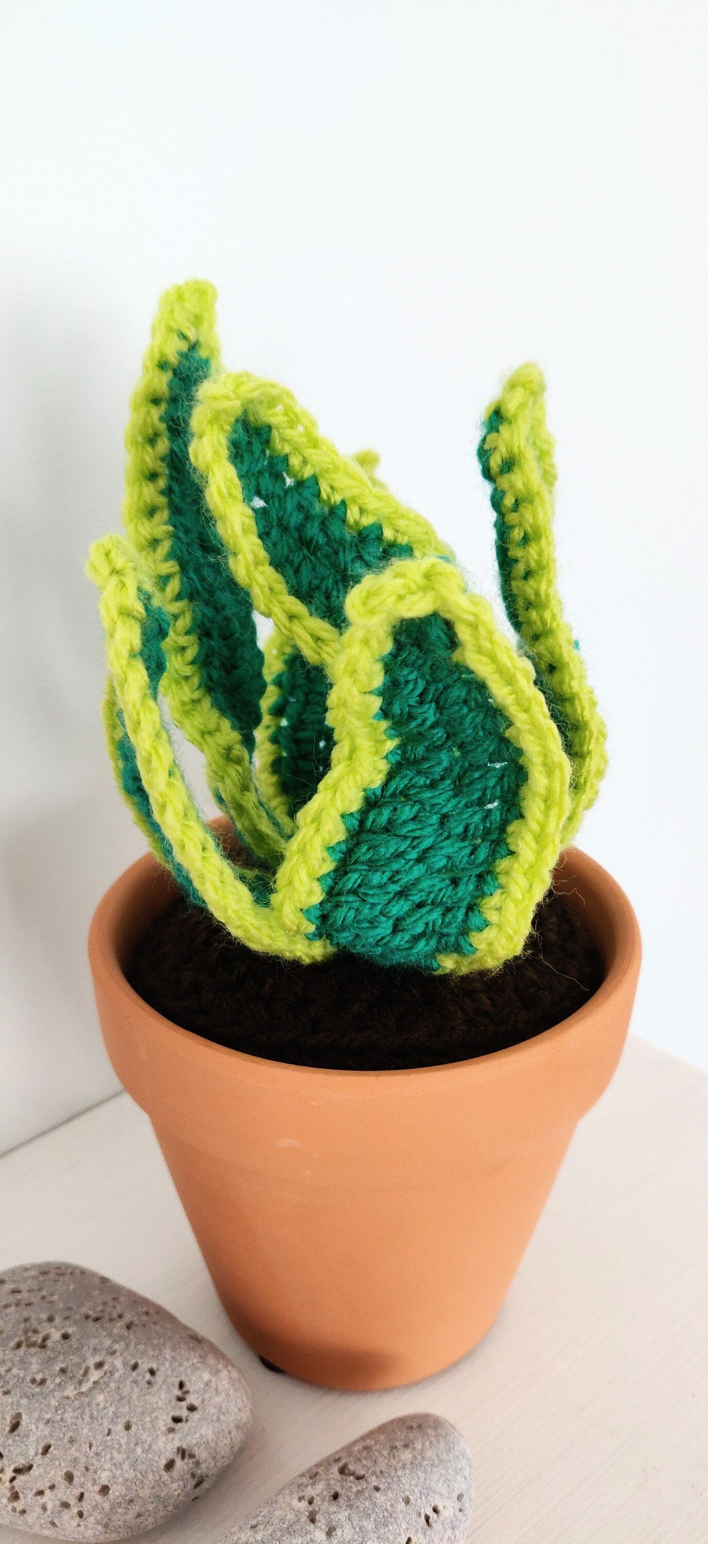 Crochet Plant in a Terracotta Pot, Artificial Plant in Pot, Fake Plant in Pot, Indoor Plant, Artificial Plant, Bumble Bee Gift