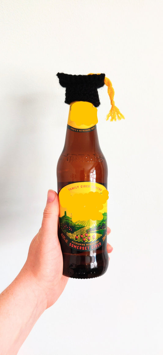 Crochet Graduation Cap Bottle Topper, Mortarboard Gift