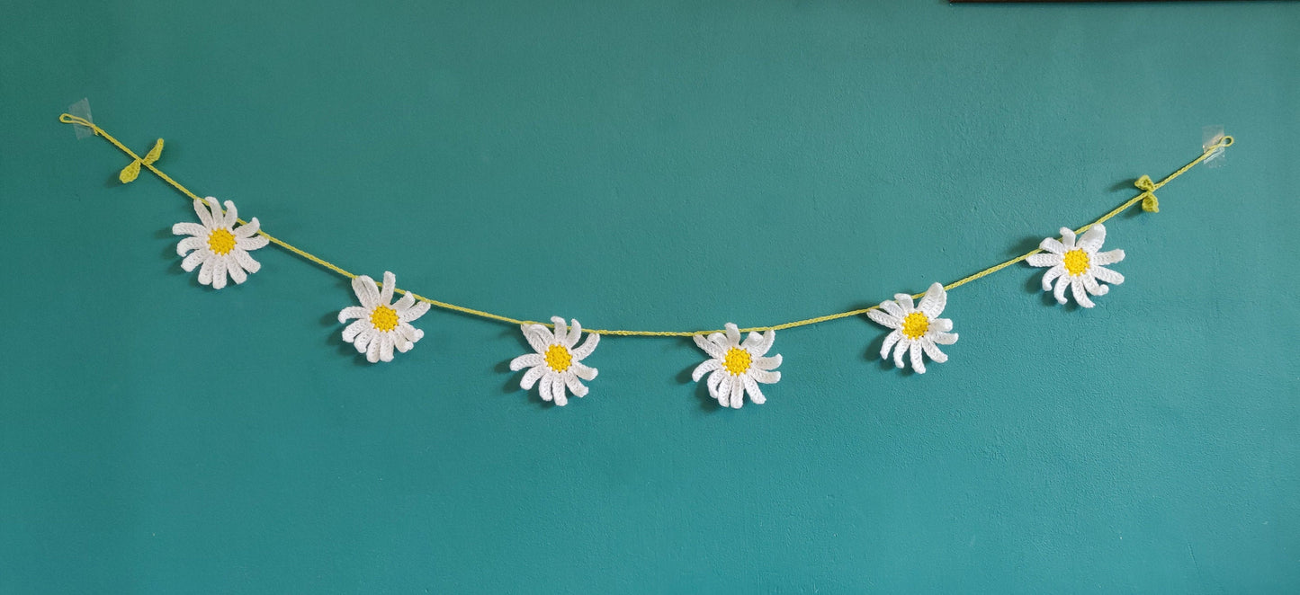 Crochet Daisy Garland, Daisy Chain Bunting, Flower Garland, Artificial Daisy Gifts, Daisy Home Decor, Artificial Flowers, Garland Nursery