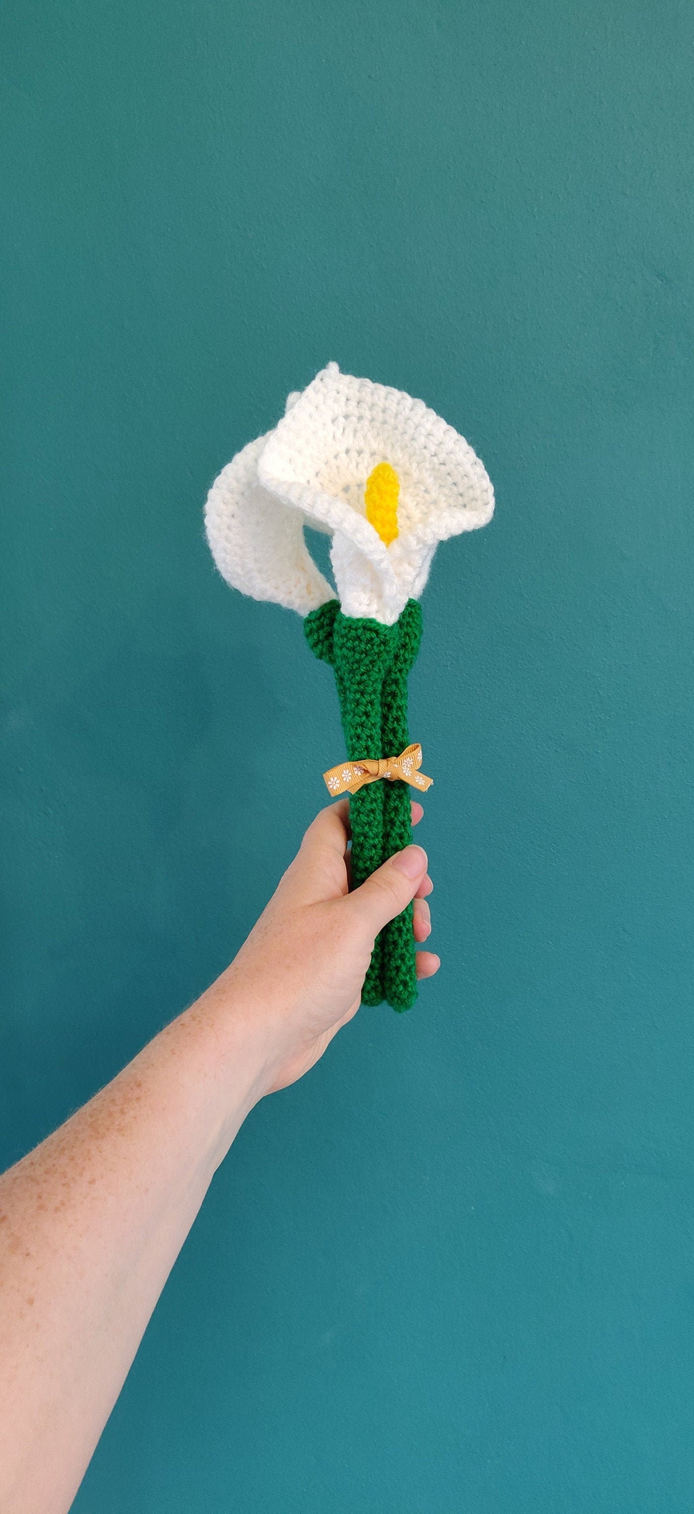 Artificial Calla Lilly Bouquet, Crochet Calla Lily Gift, White Calla Lilly Bulb, Artificial Flower Arrangement, Fake Lillies Flowers in Vase