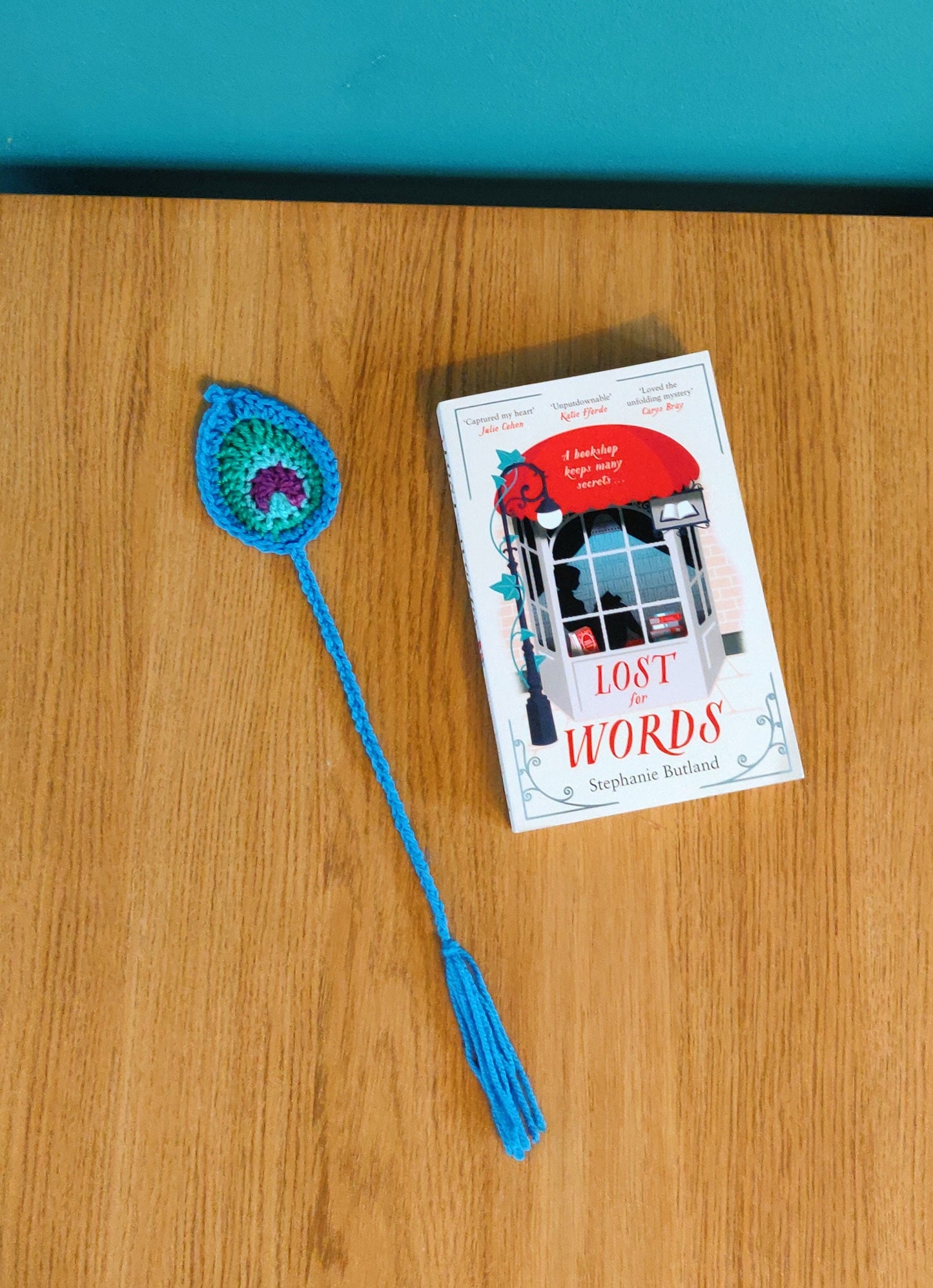 Peacock Feathers Bookmark, Crochet Bookmark, Peacock Feather Gift, Book Accessories Gift, Book Lover Gift, Book Gift, Book Worm Present