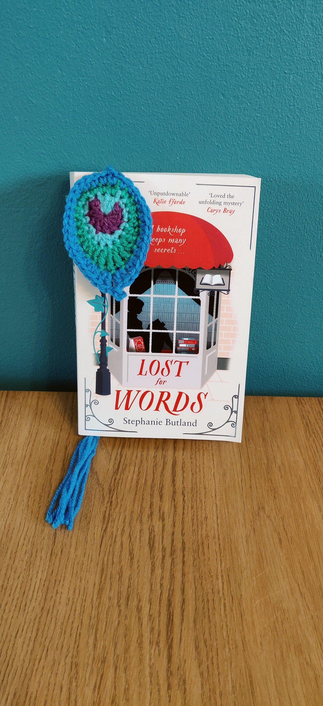 Peacock Feathers Bookmark, Crochet Bookmark, Peacock Feather Gift, Book Accessories Gift, Book Lover Gift, Book Gift, Book Worm Present