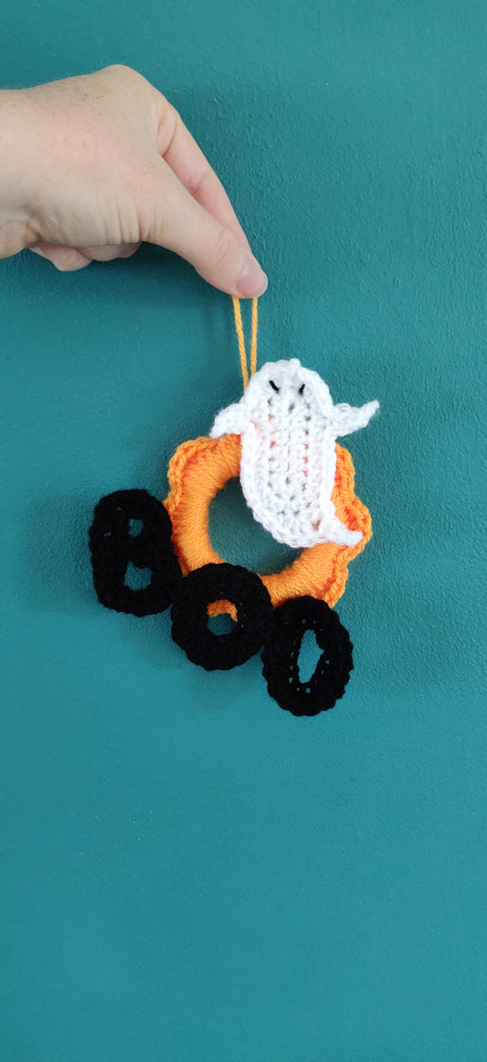 Halloween Mini Wreath, Spooky Ghost Decoration, Boo Decoration, Halloween Wall Hanging, Orange Halloween Wreath, Orange and Black Decoration