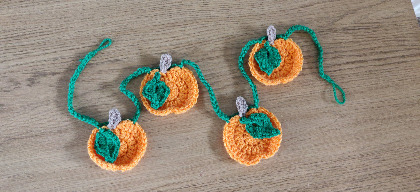 Pumpkin Bunting, Halloween Decor, Personalised Pumpkin Patch Garland, Orange Crochet Pumpkin Garland, Fall Decor, Autumn Decoration