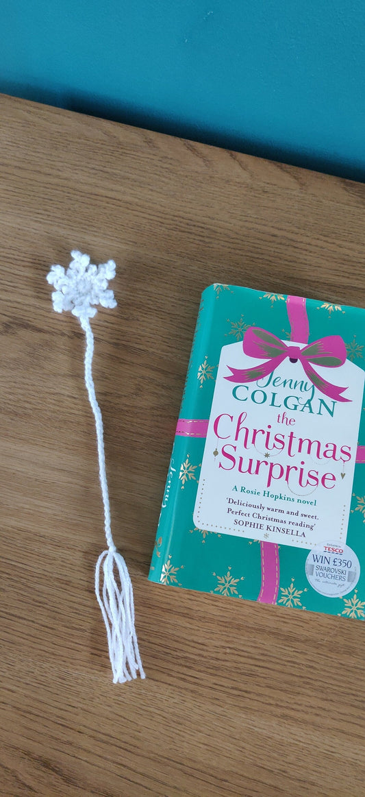 Snowflake Bookmark, Christmas Bookmark, Small Christmas Gift, Christmas Snowflake Decoration, Bookmark Gift for her, Stocking Filler for Her