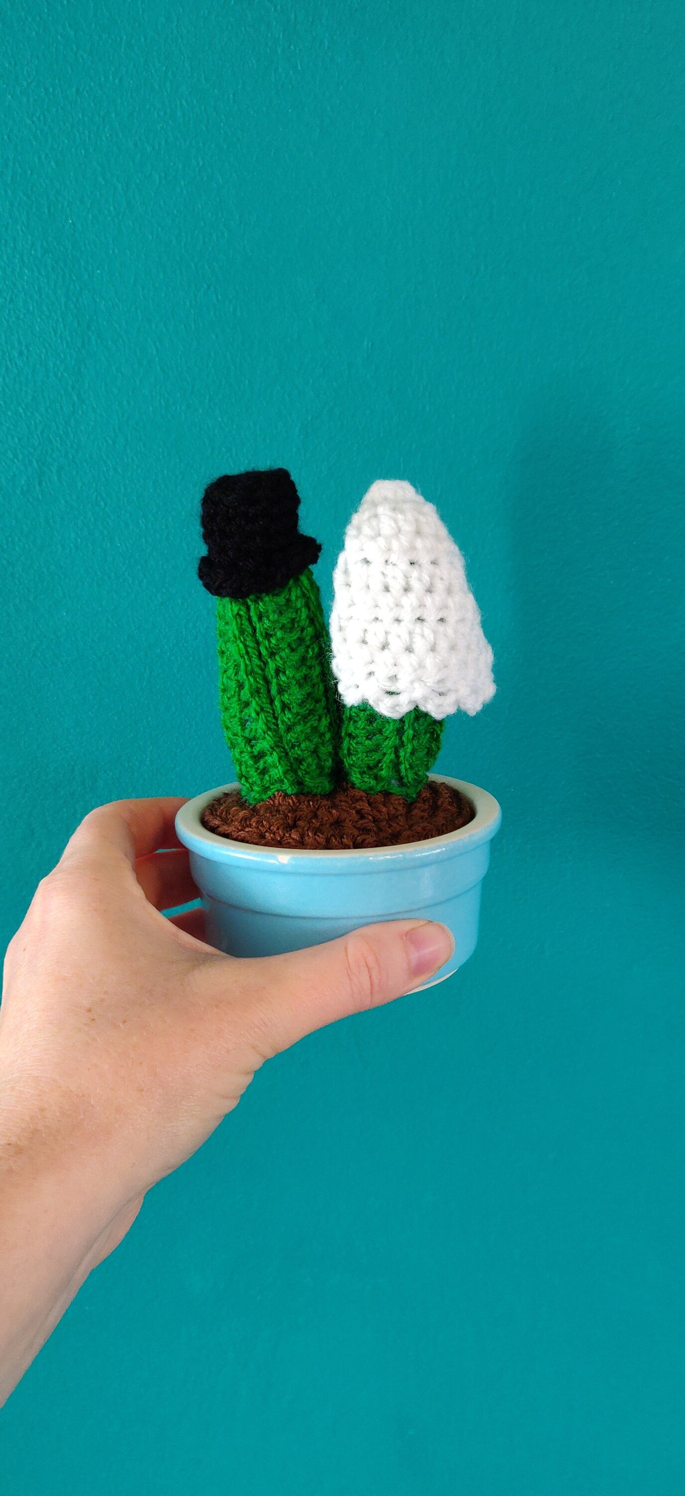 Crochet Cactus Wedding Cake Topper, Bride and Groom Gift