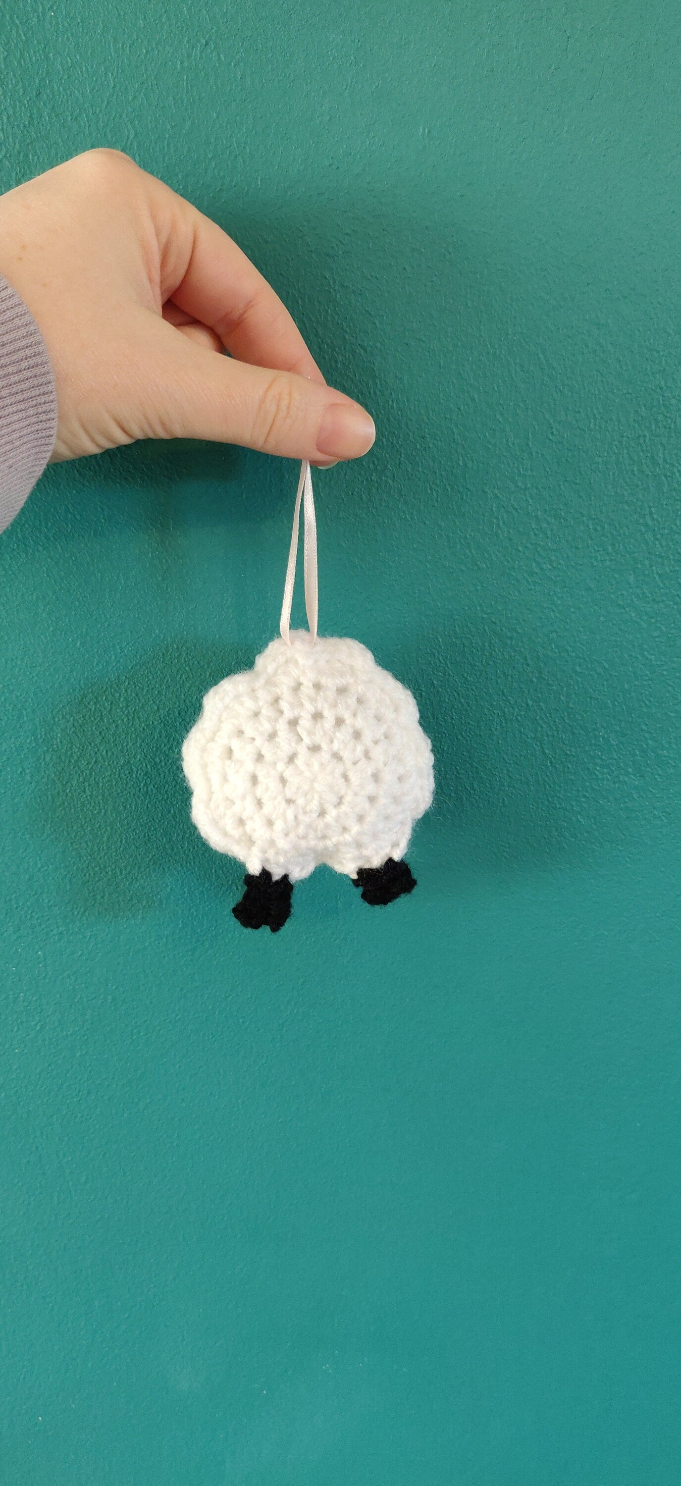 Crochet Lamb Hanging Decoration, Spring Lamb Gift, Easter Decoration, Easter Gift, Door Hanger, Easter Tree Ornament, Farm Animal Decor