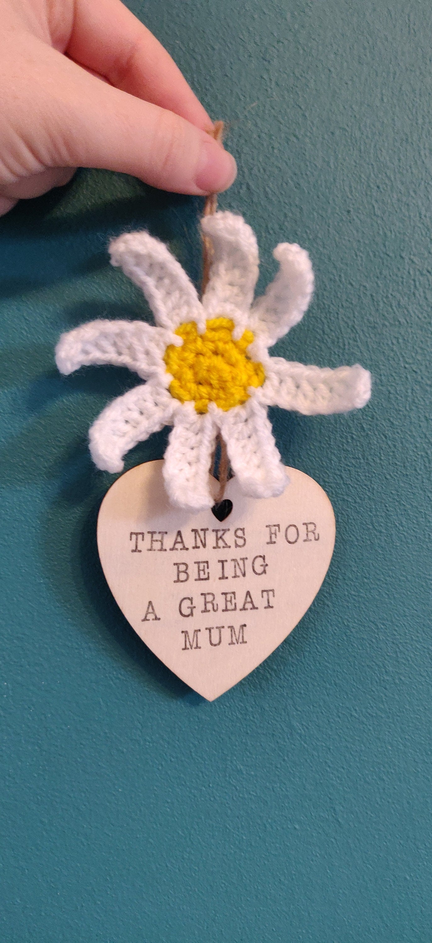 Happy Mother's Day Gift, Mother's Day Flowers, Thanks for Being a Great Mum Wooden Sign, Crochet Daisy Gift, Wooden Heart Gift Plaque