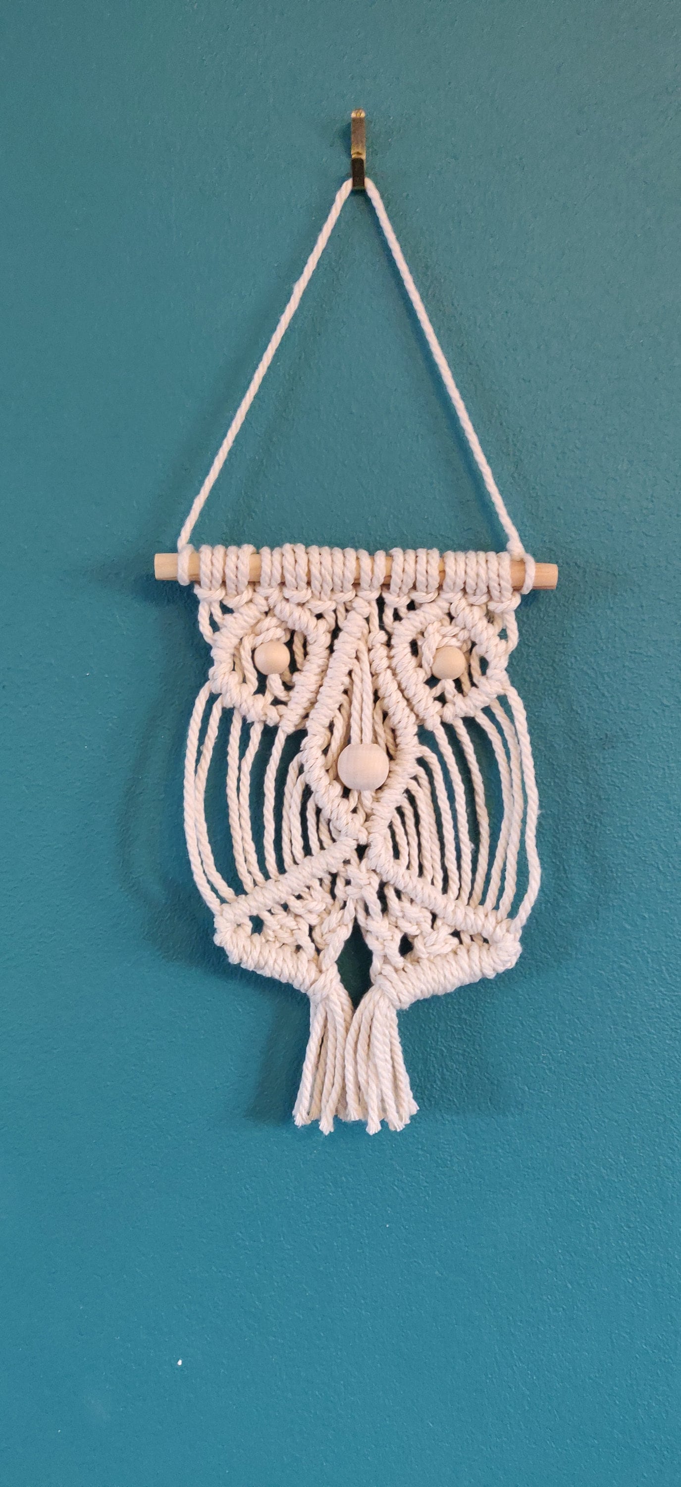 Macramé Owl Wall Hanging, Owl Gift, Owl Ornament, Macrame Animal Wall Hanging, Macrame Gift, Wall Decor, Wall Art, Owl Wall Hanging Macrame