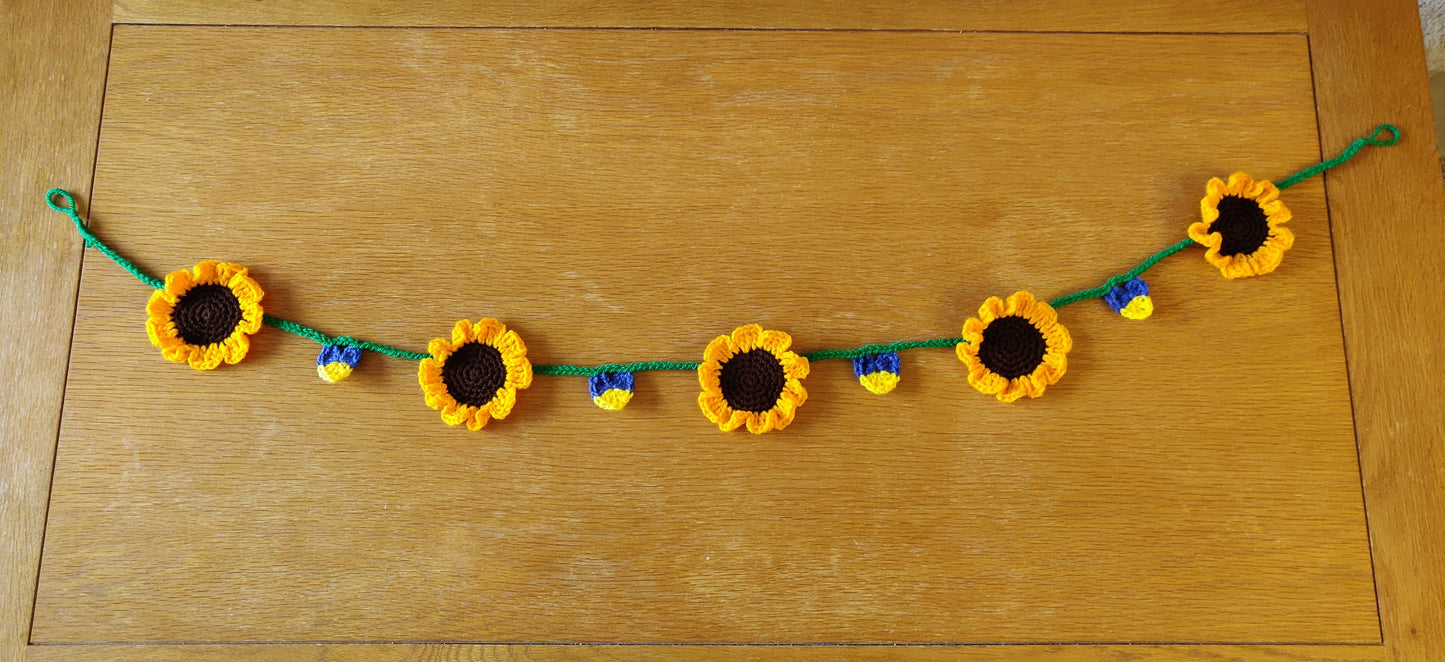 Ukraine Sunflower Garland, Crochet Sunflower Bunting, Flower Bunting, Ukraine Flag, Ukraine Flower Garland, Support Ukraine Charity Bunting